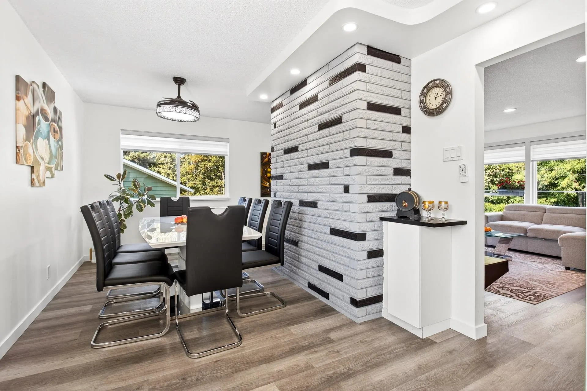 11906 100 Avenue