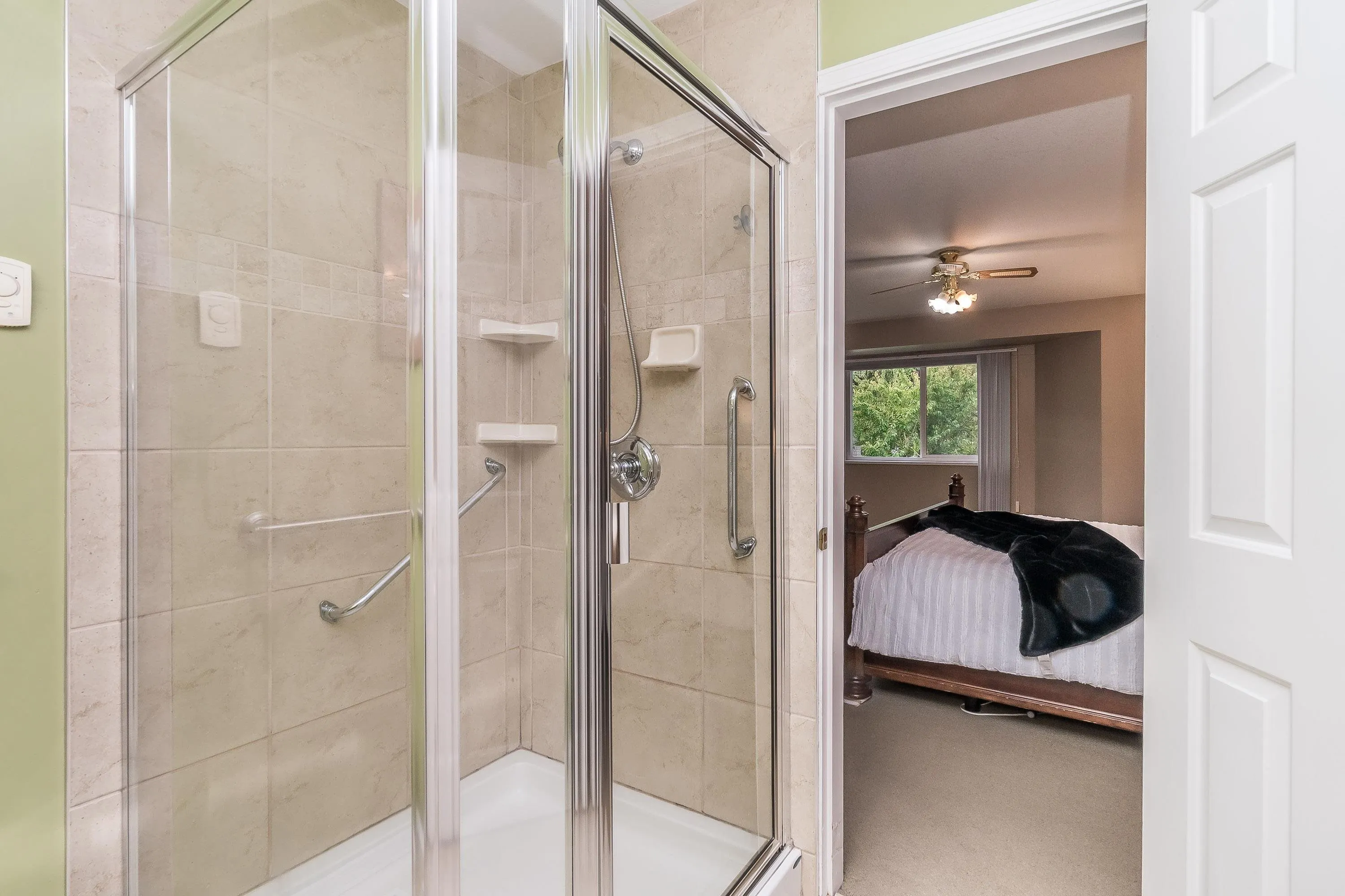 15336 Killarney Close