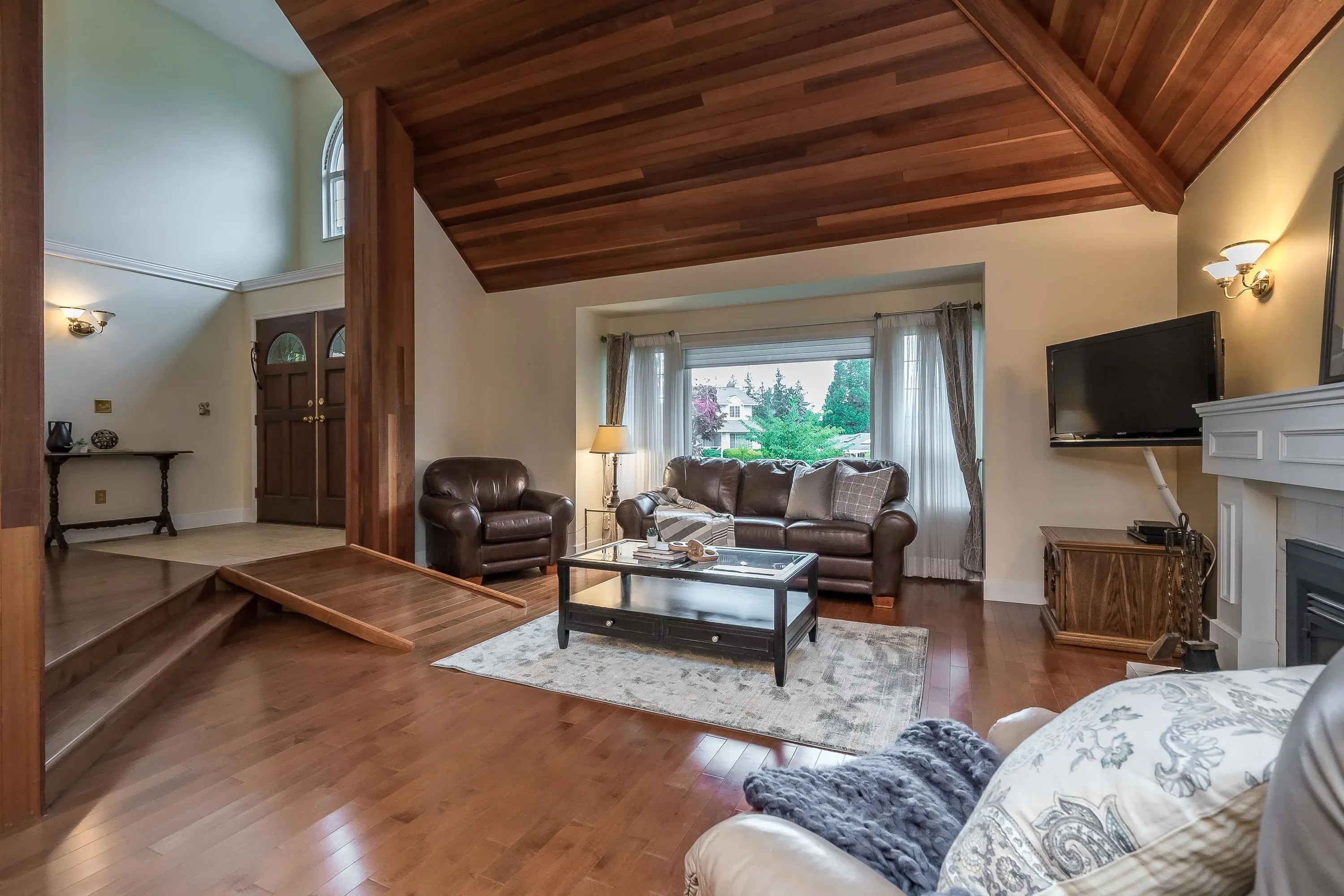 15336 Killarney Close