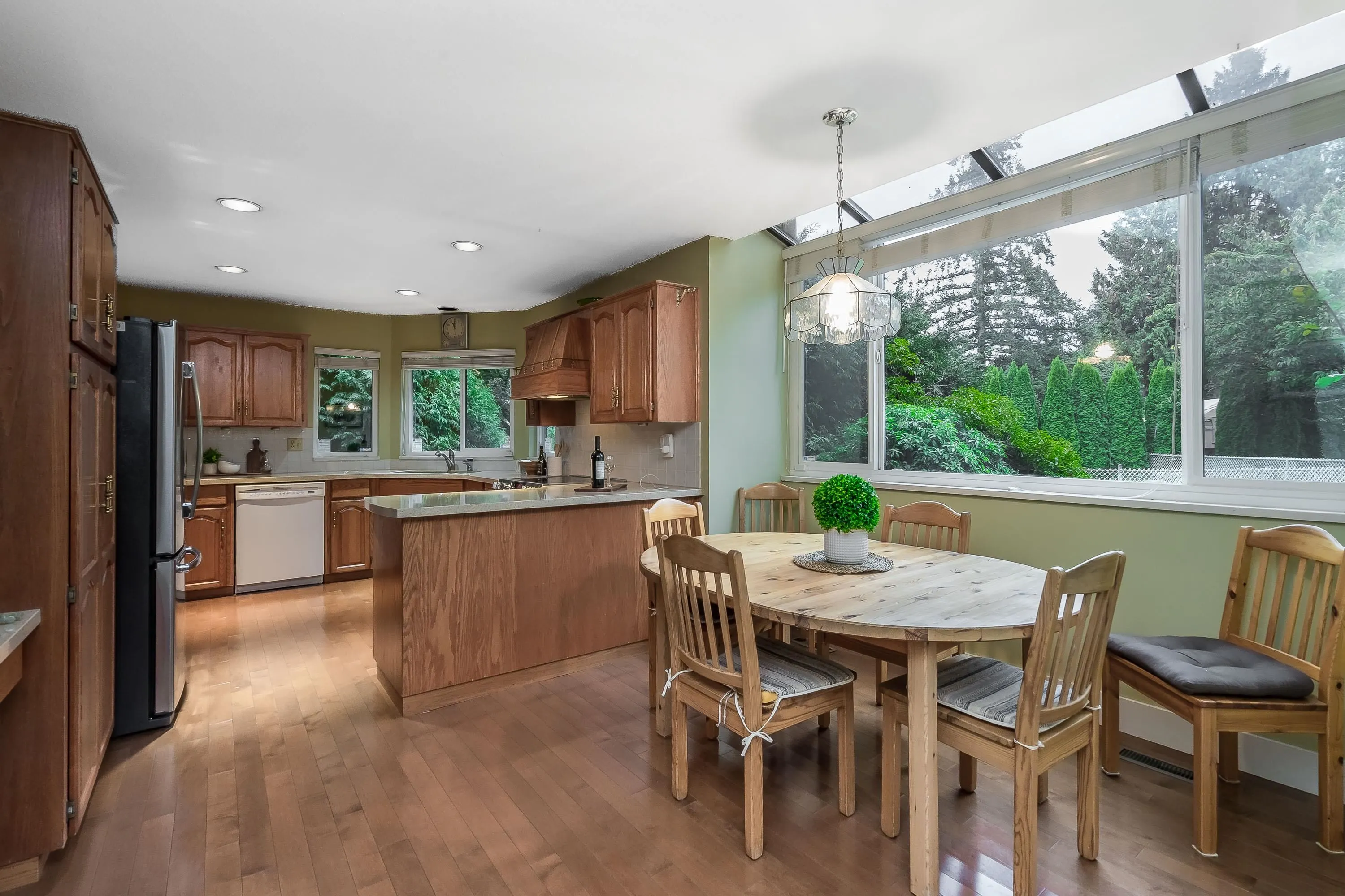 15336 Killarney Close