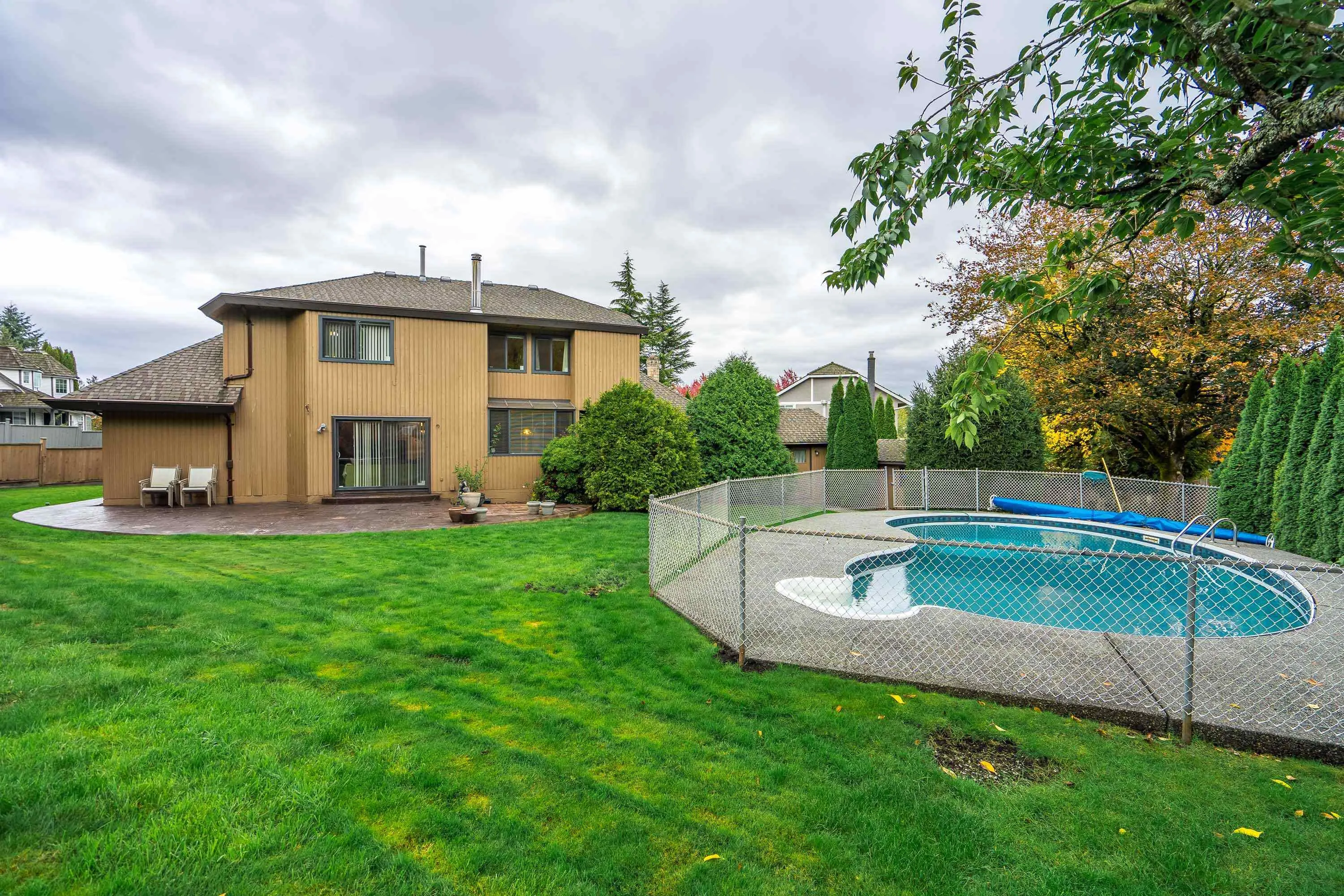 15336 Killarney Close