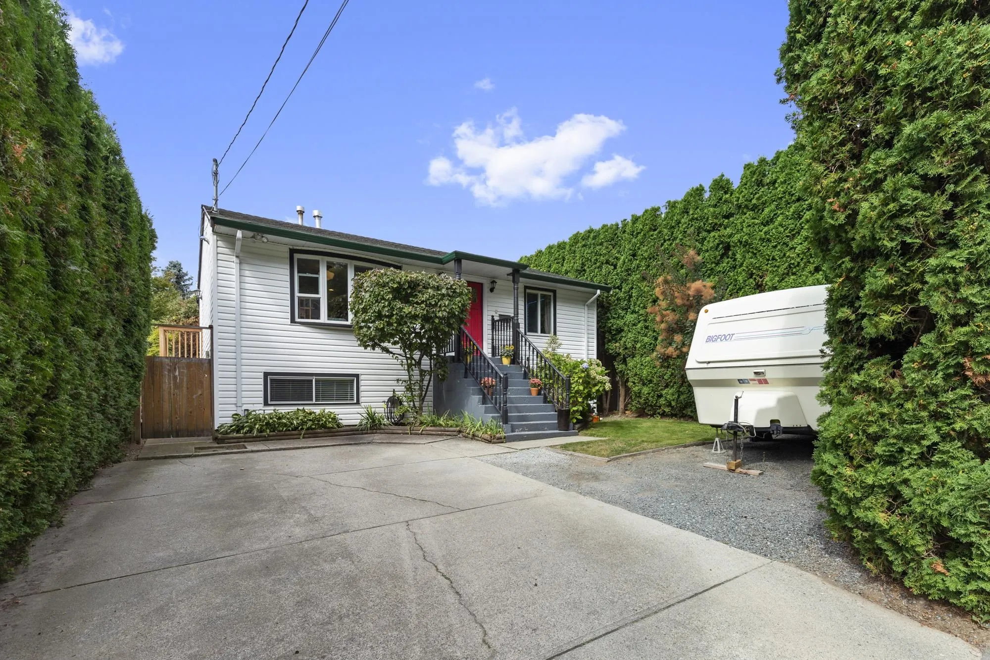 7845 Grand Street