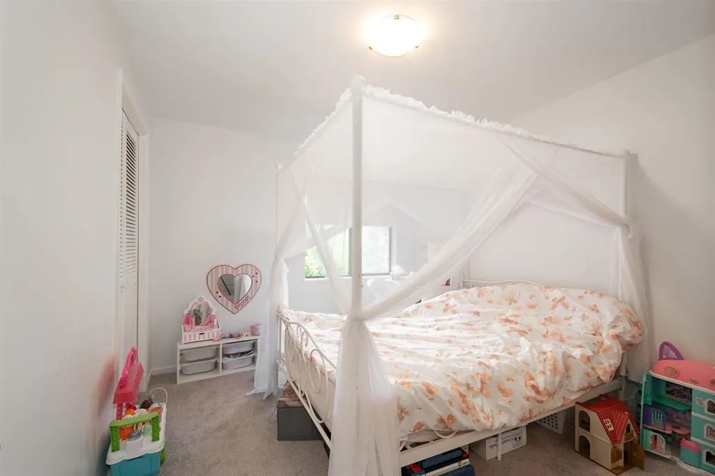 2364 Marine Drive