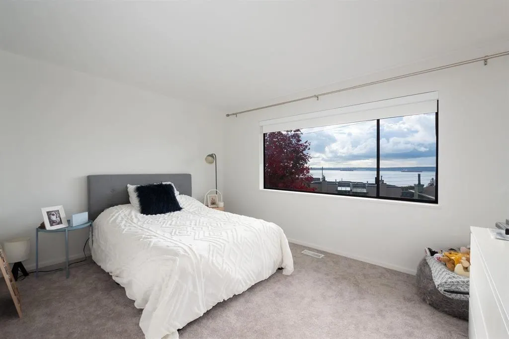 2364 Marine Drive