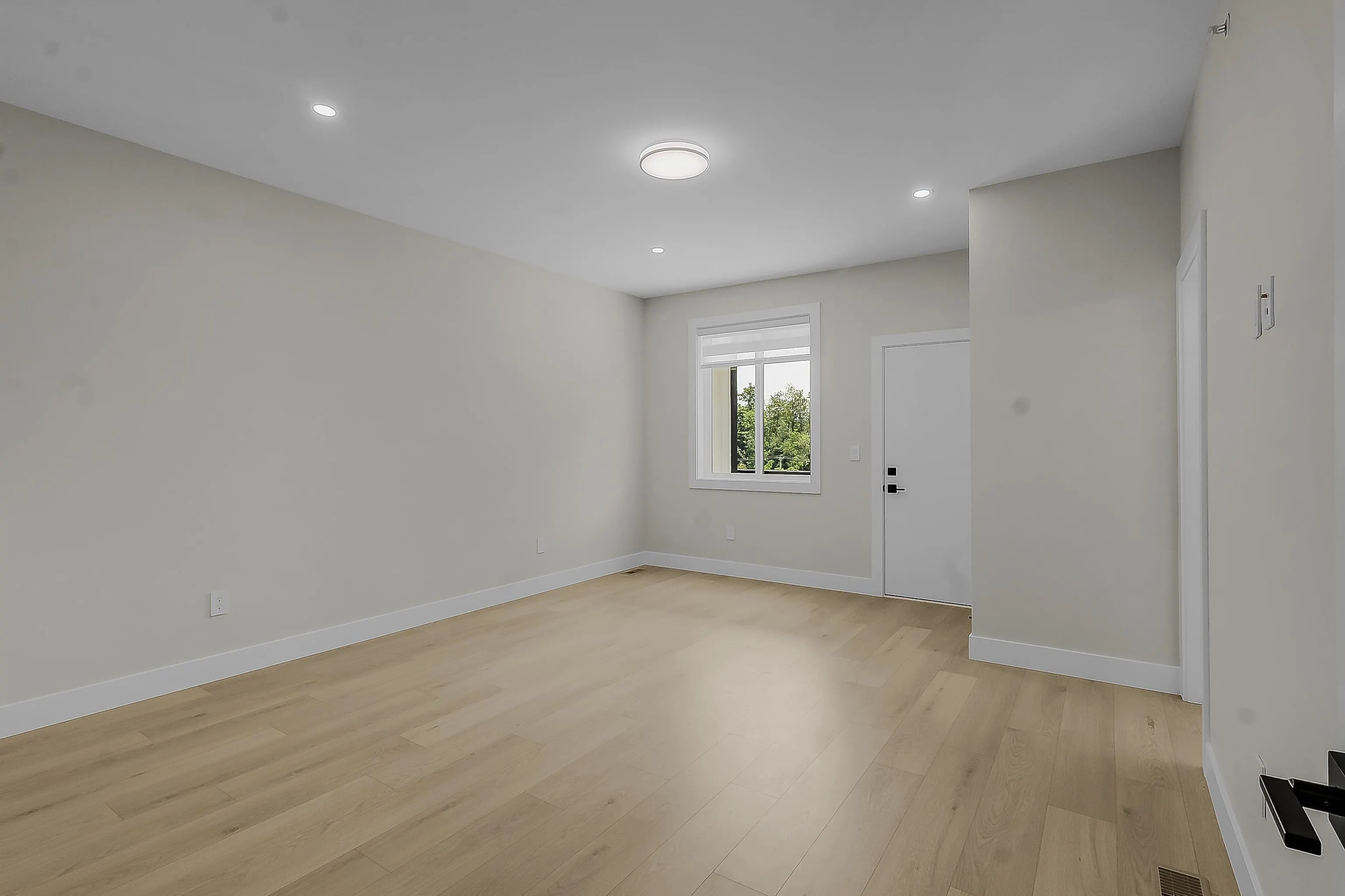 32709 Antelope Avenue