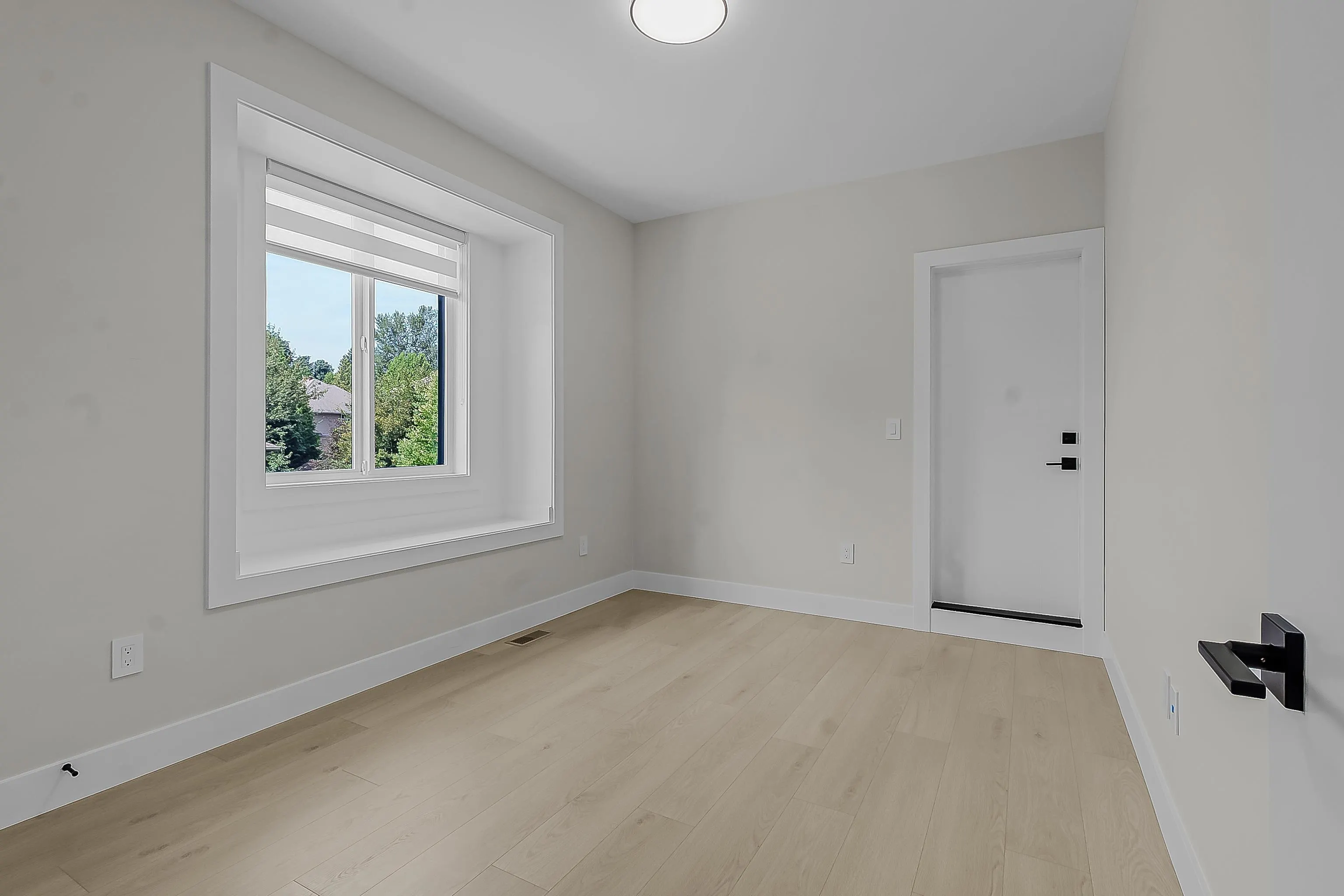 32709 Antelope Avenue