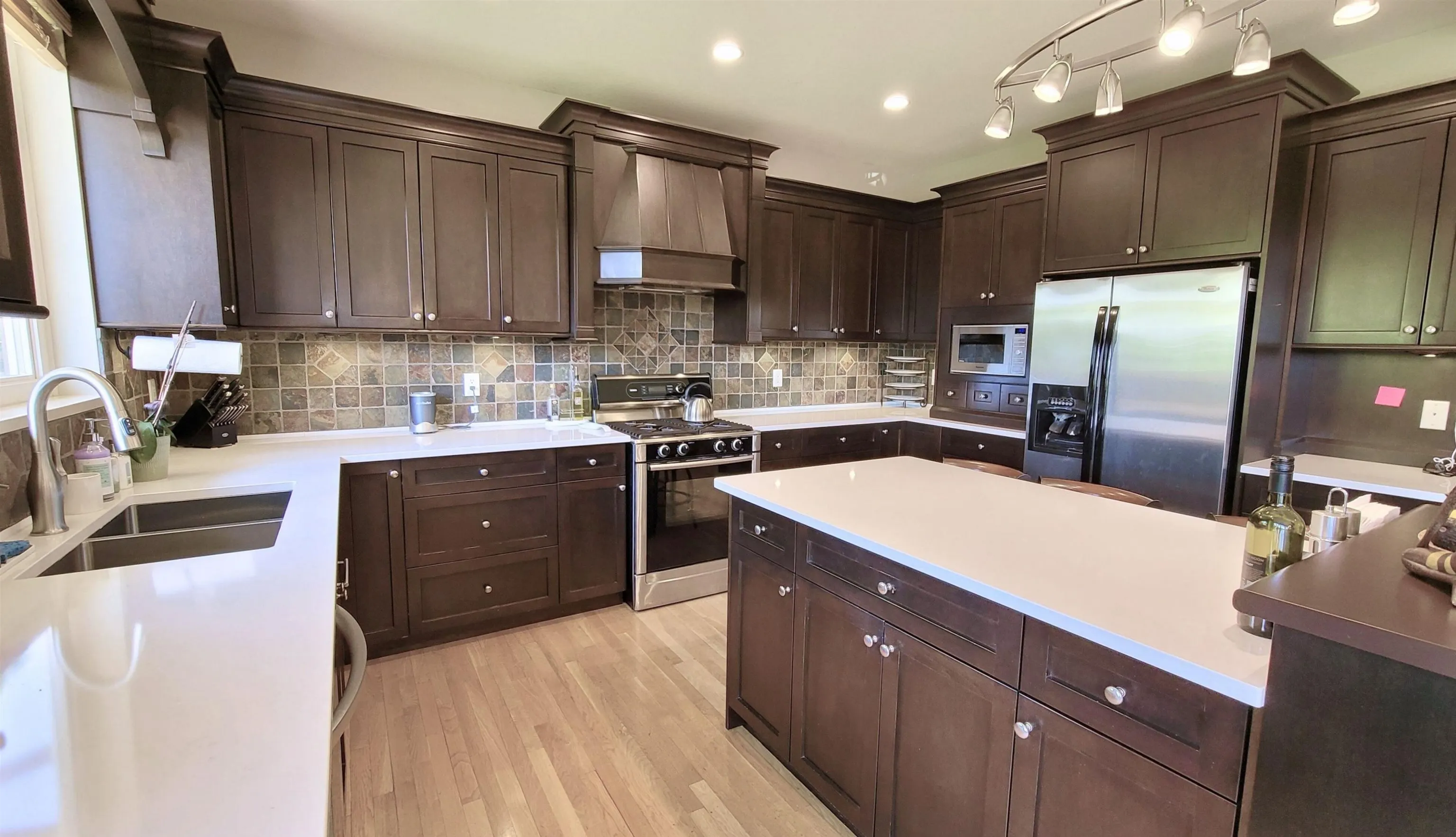 15974 Buena Vista Avenue