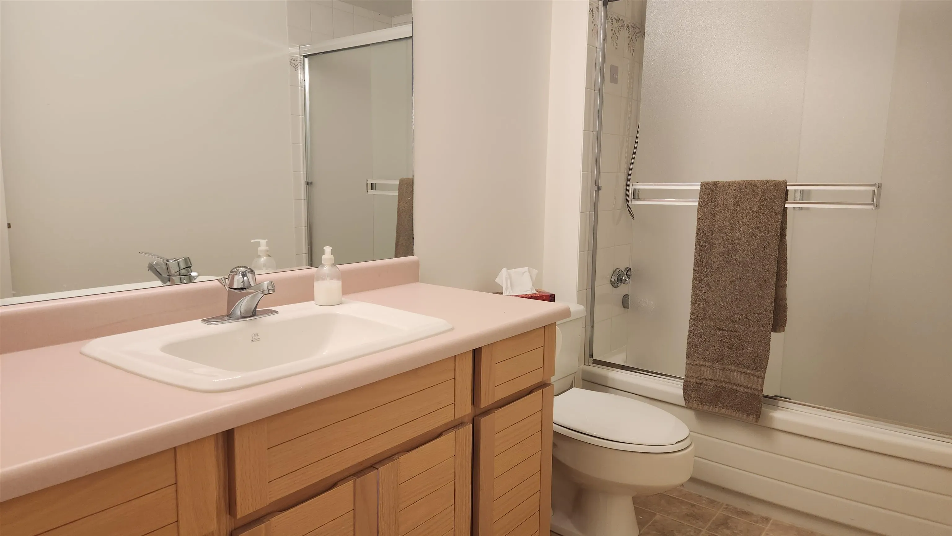 102 6086 W Boundary Drive