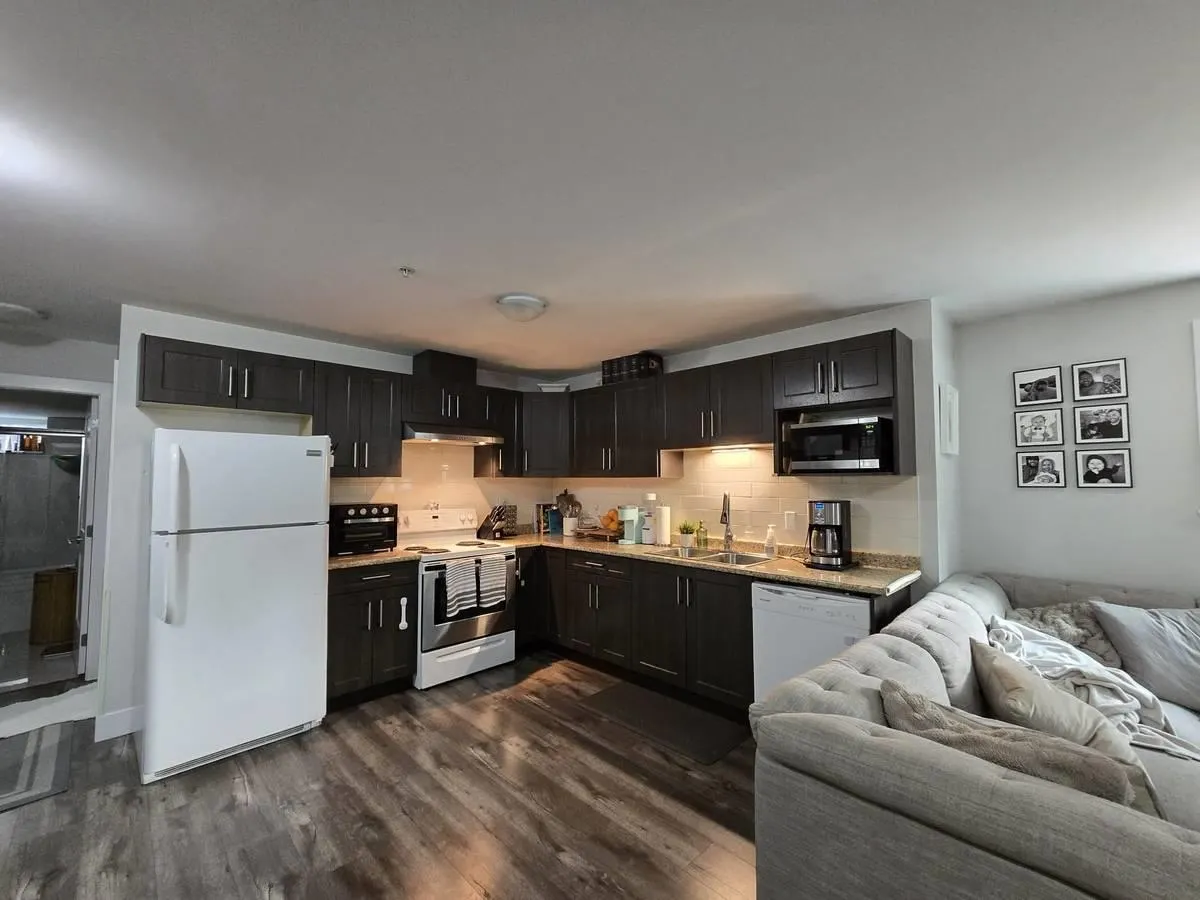 Suite 20395 123 Ave