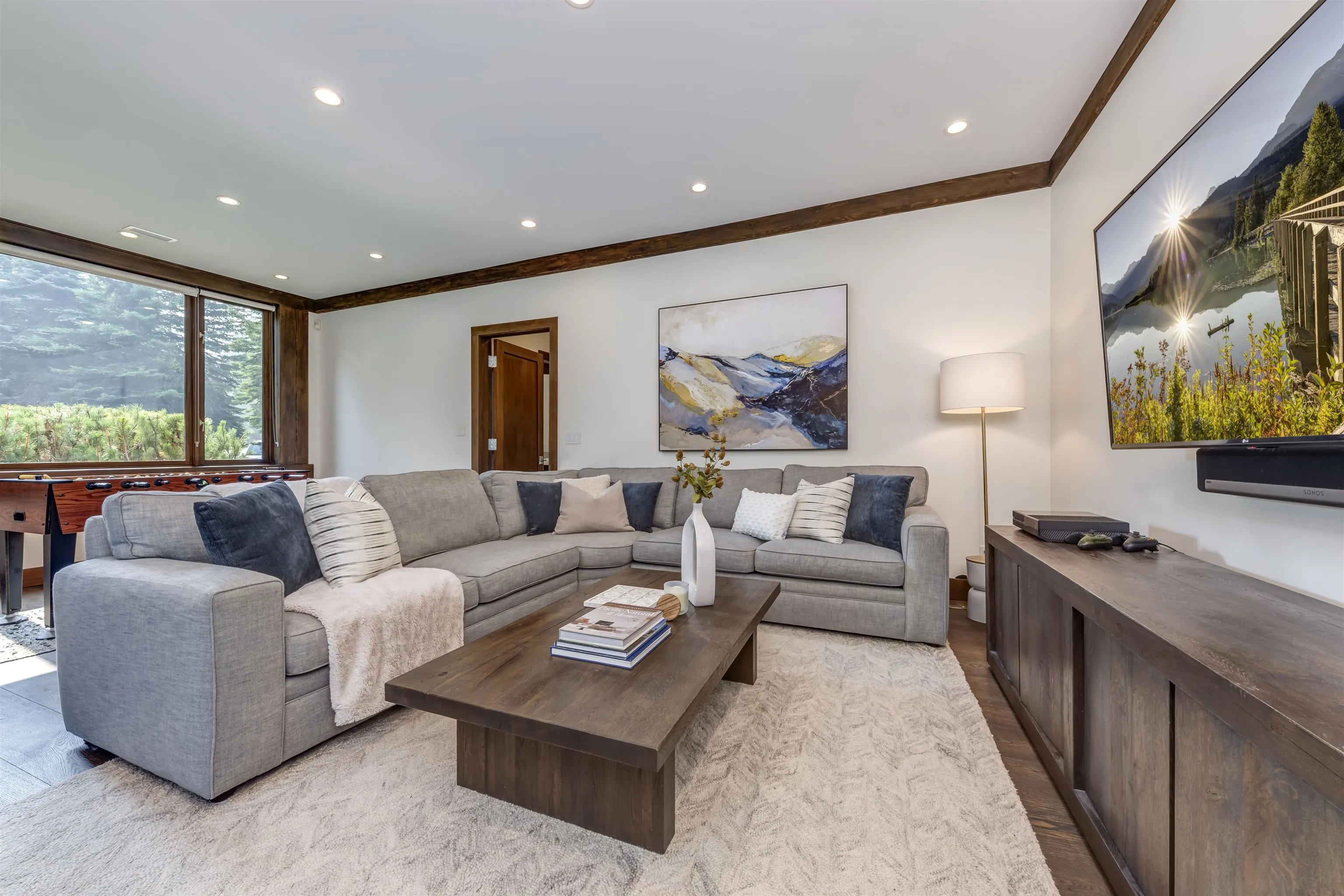 3354 Peak Drive