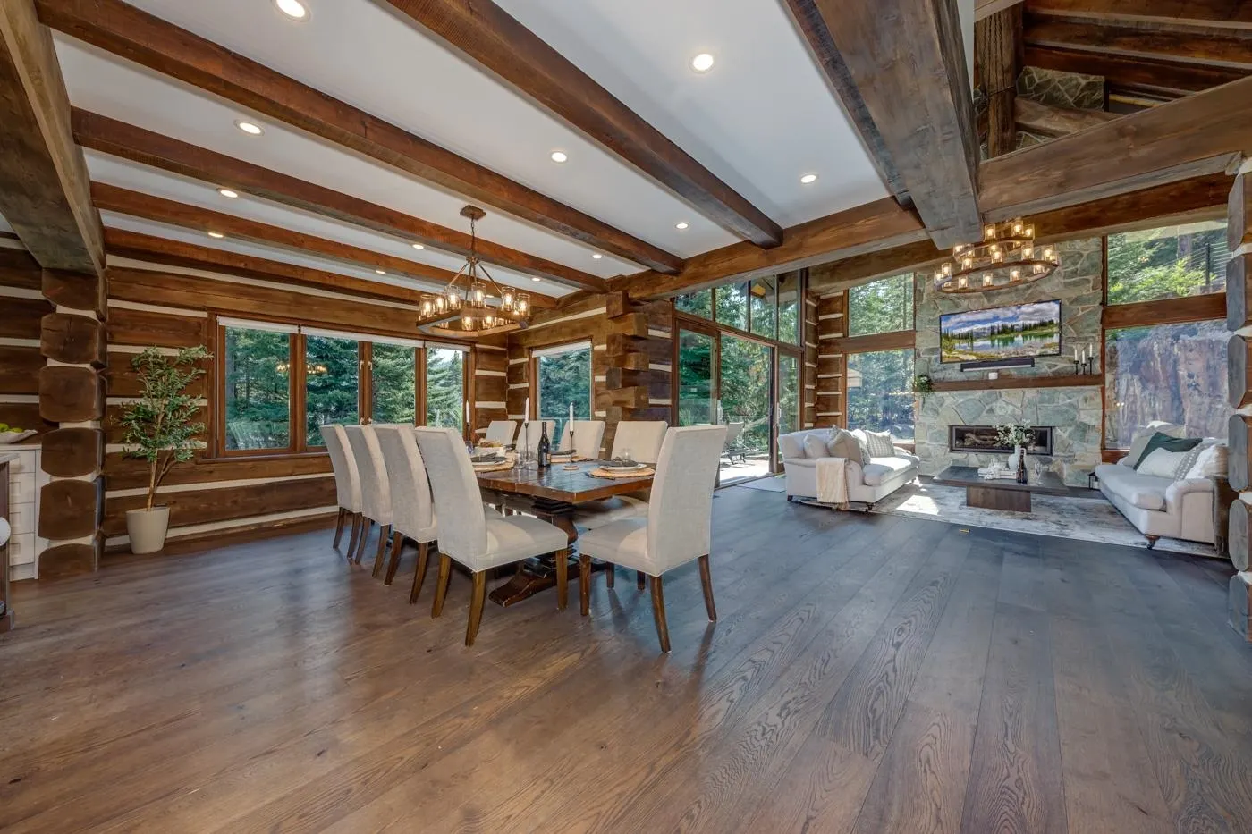 3354 Peak Drive