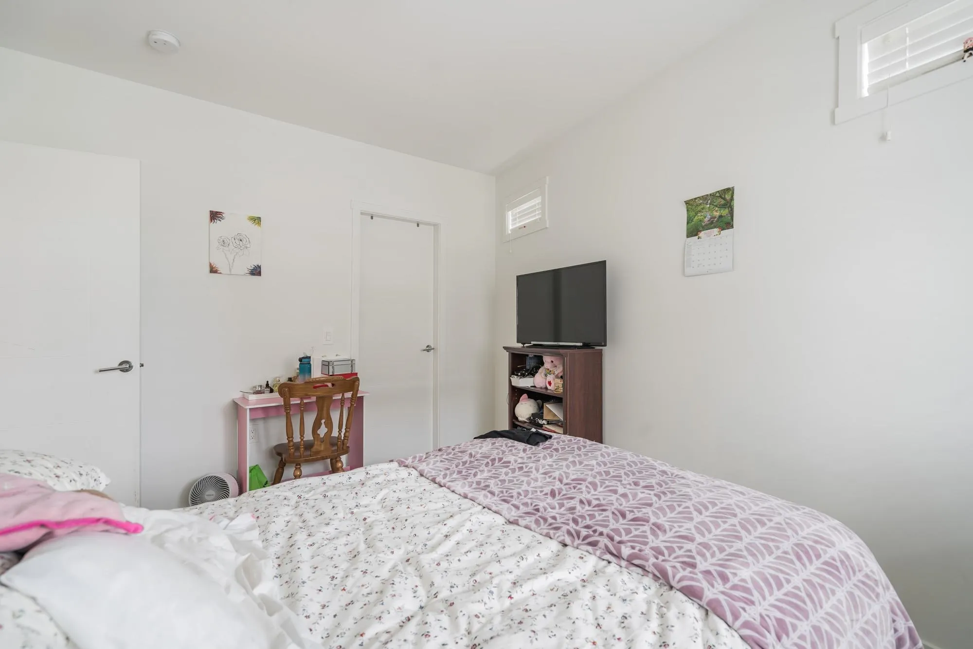 227 5415 Brydon Crescent