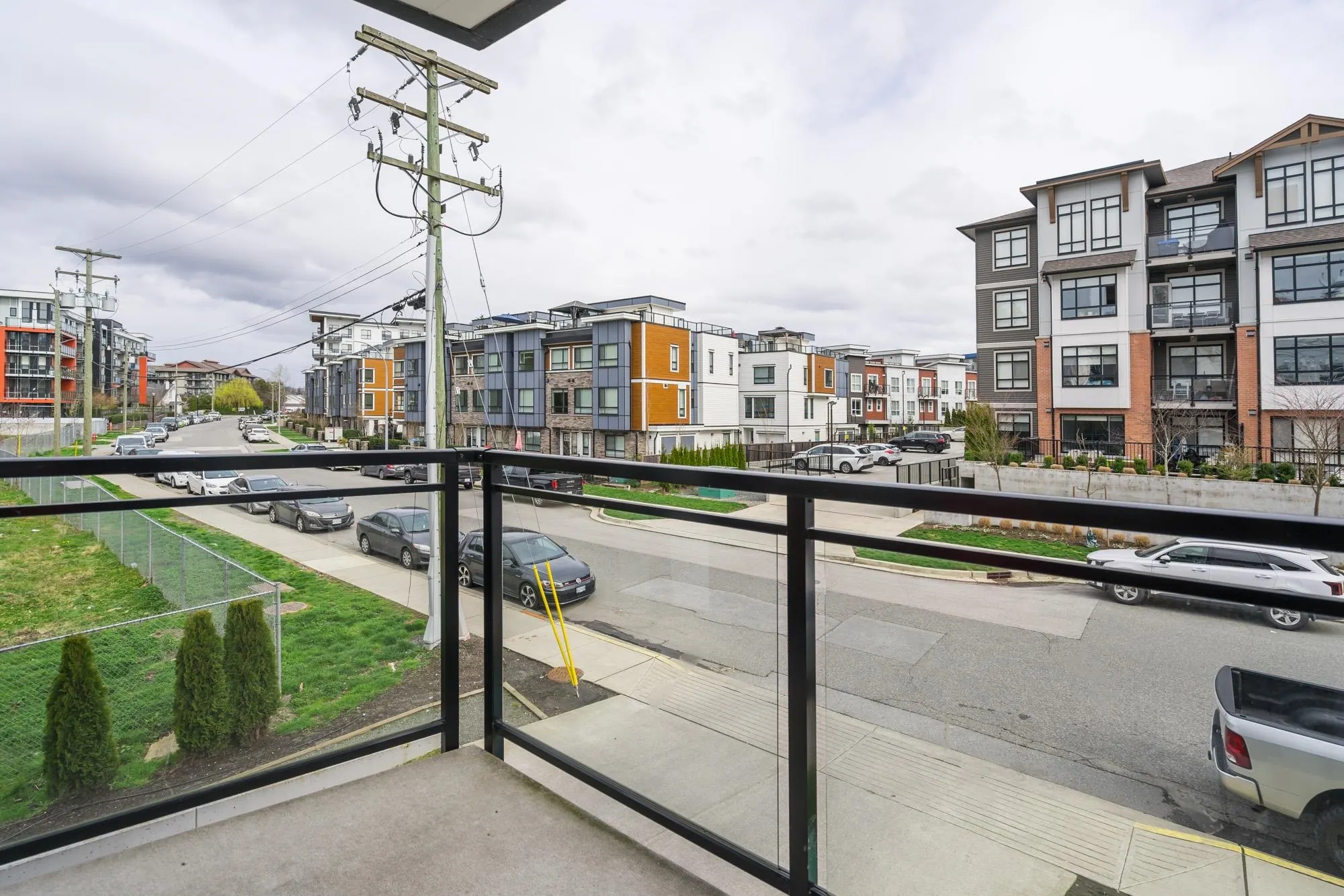 227 5415 Brydon Crescent