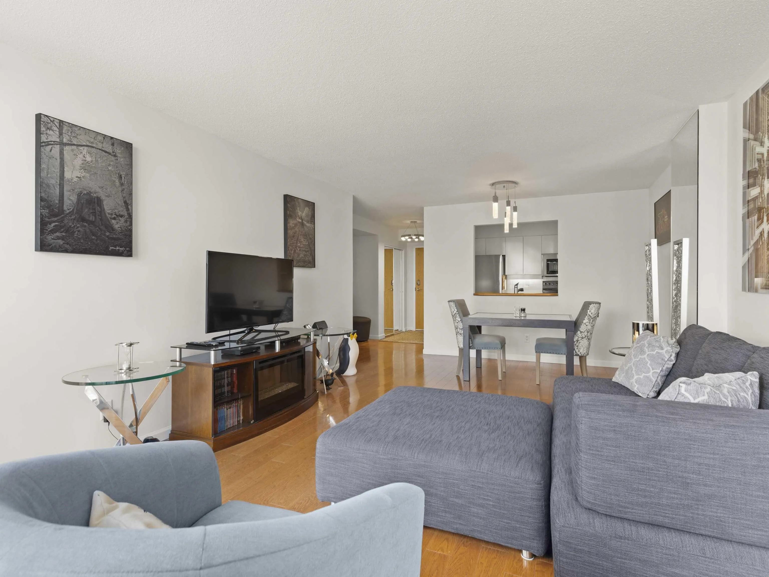 904 2288 Pine Street