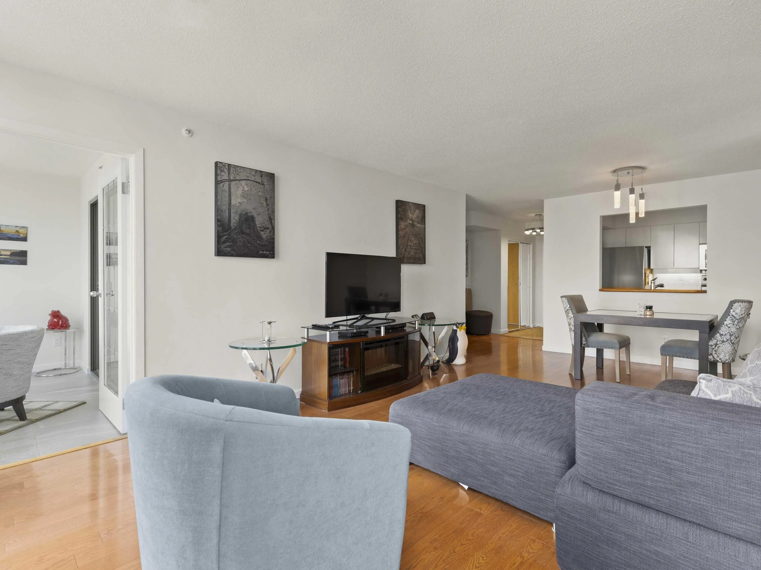 904 2288 Pine Street