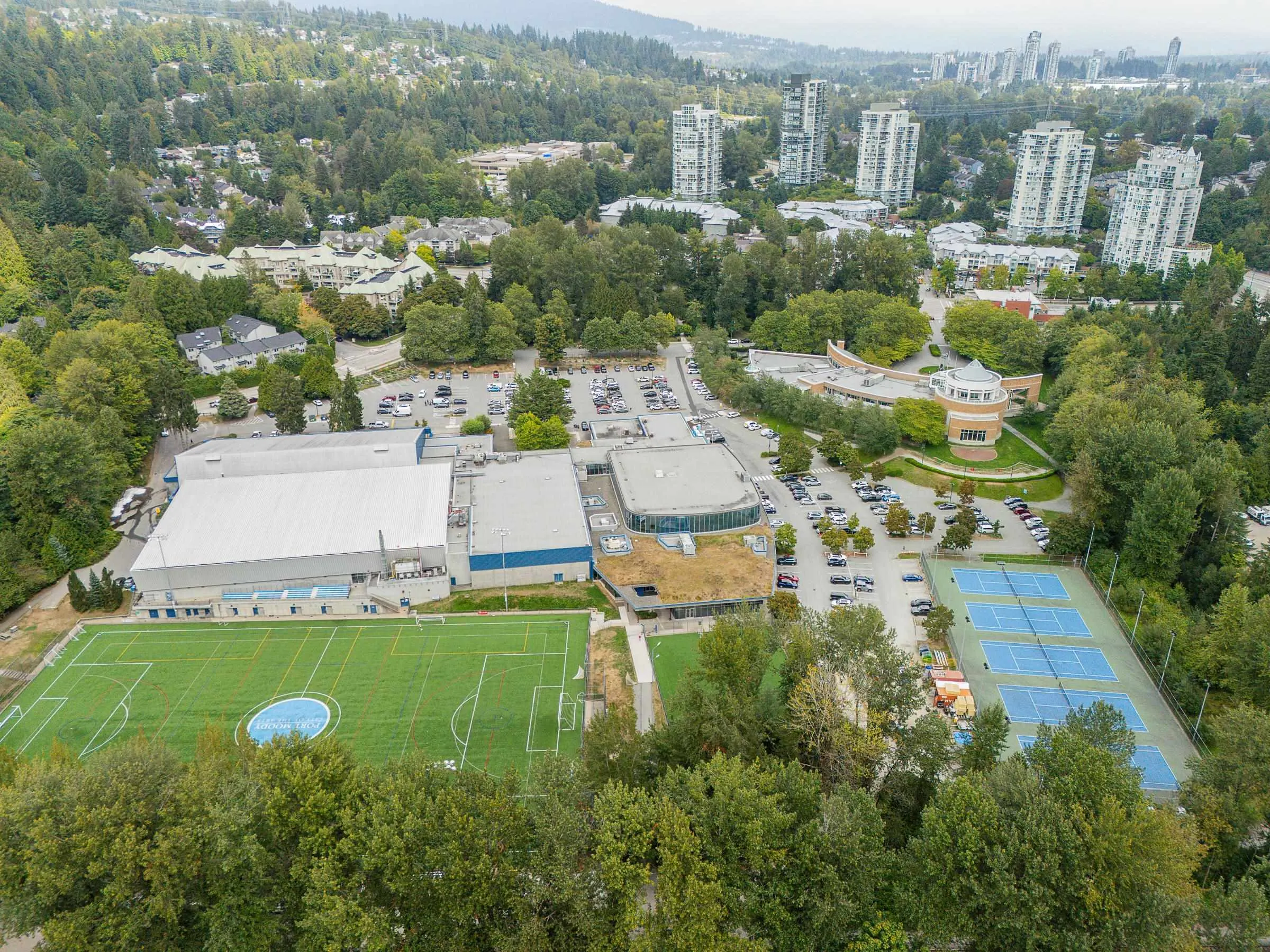 302 651 Nootka Way