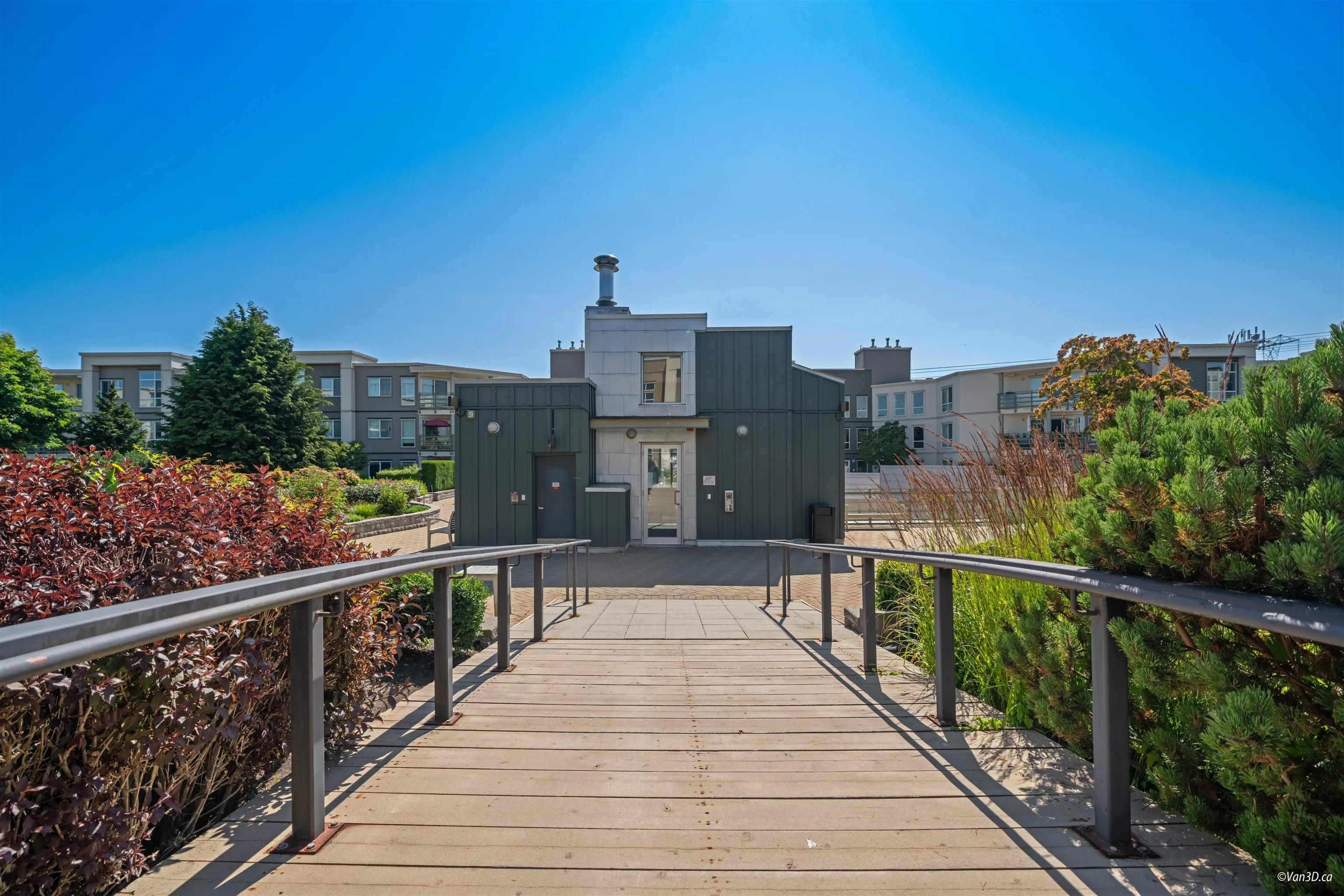 210 15850 26 Avenue