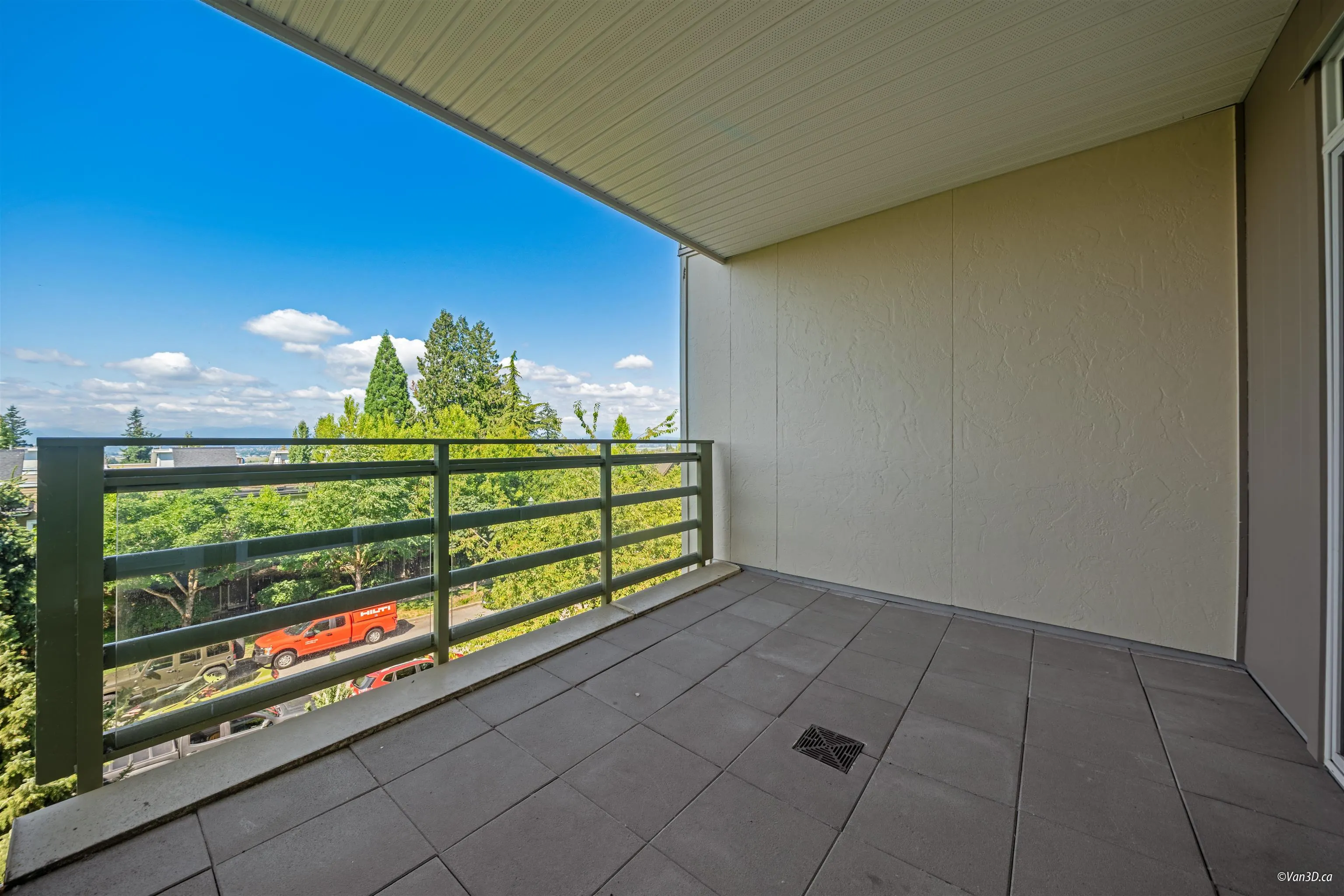 210 15850 26 Avenue