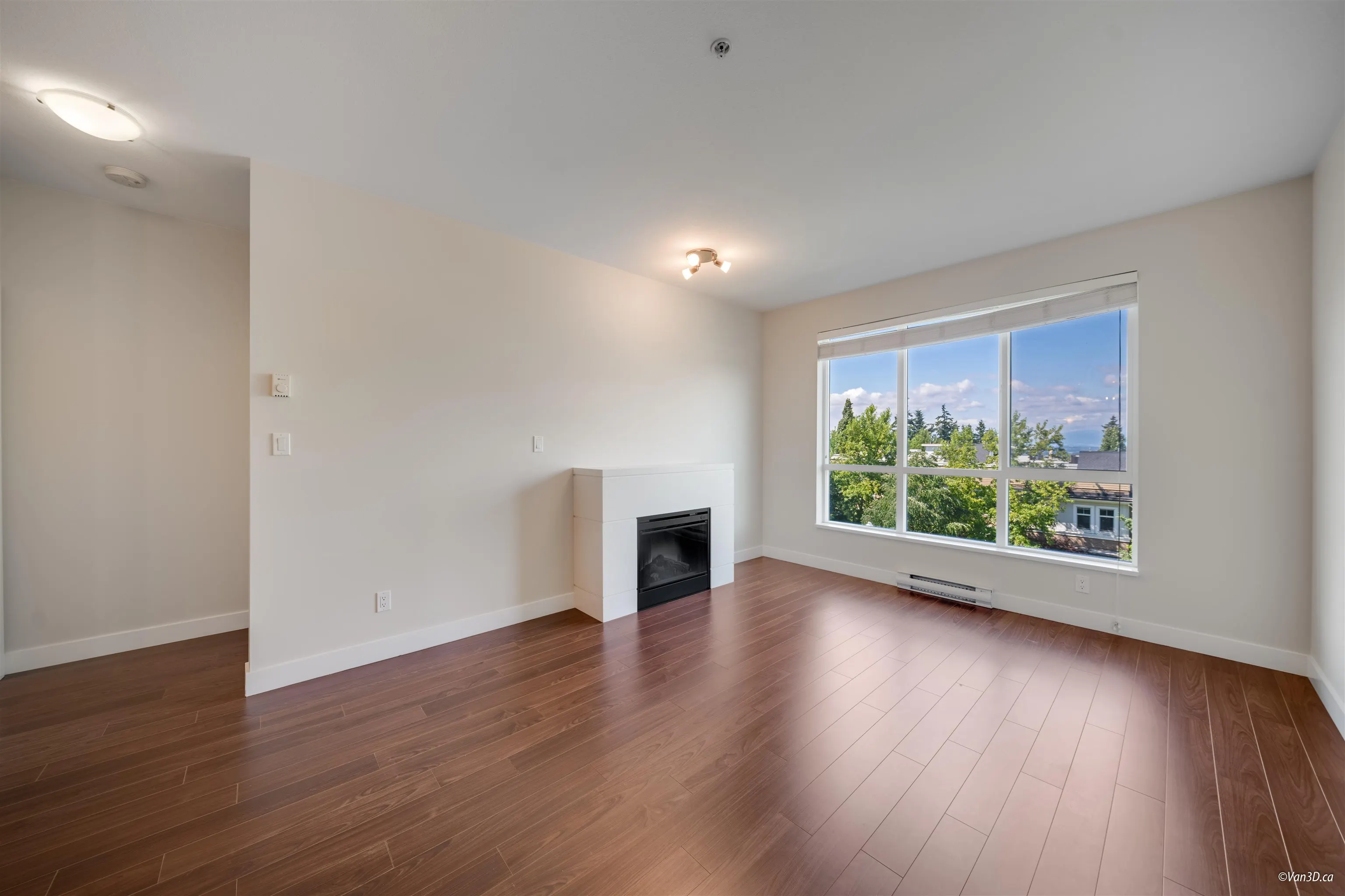 210 15850 26 Avenue