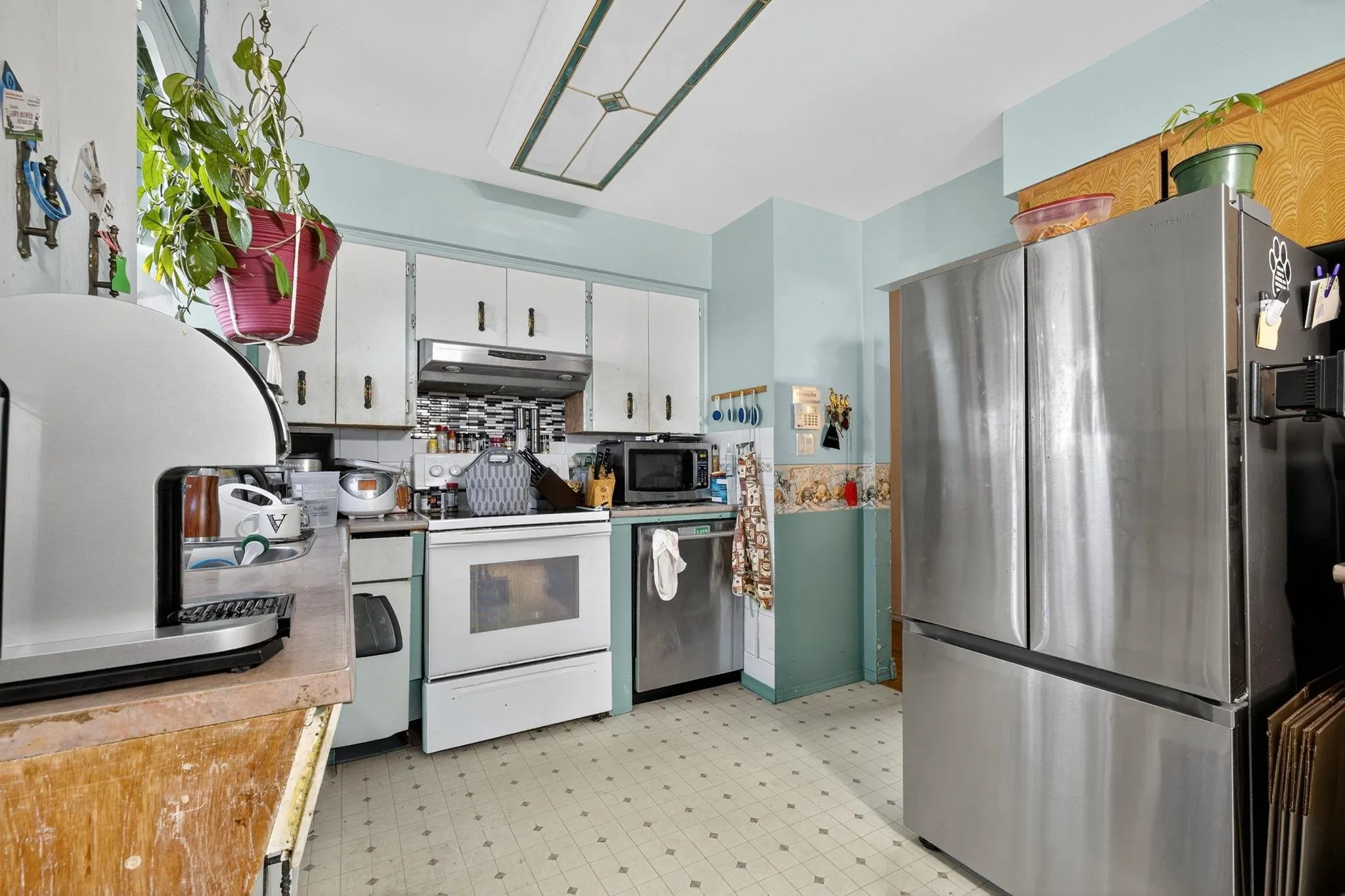 7886 140 Street
