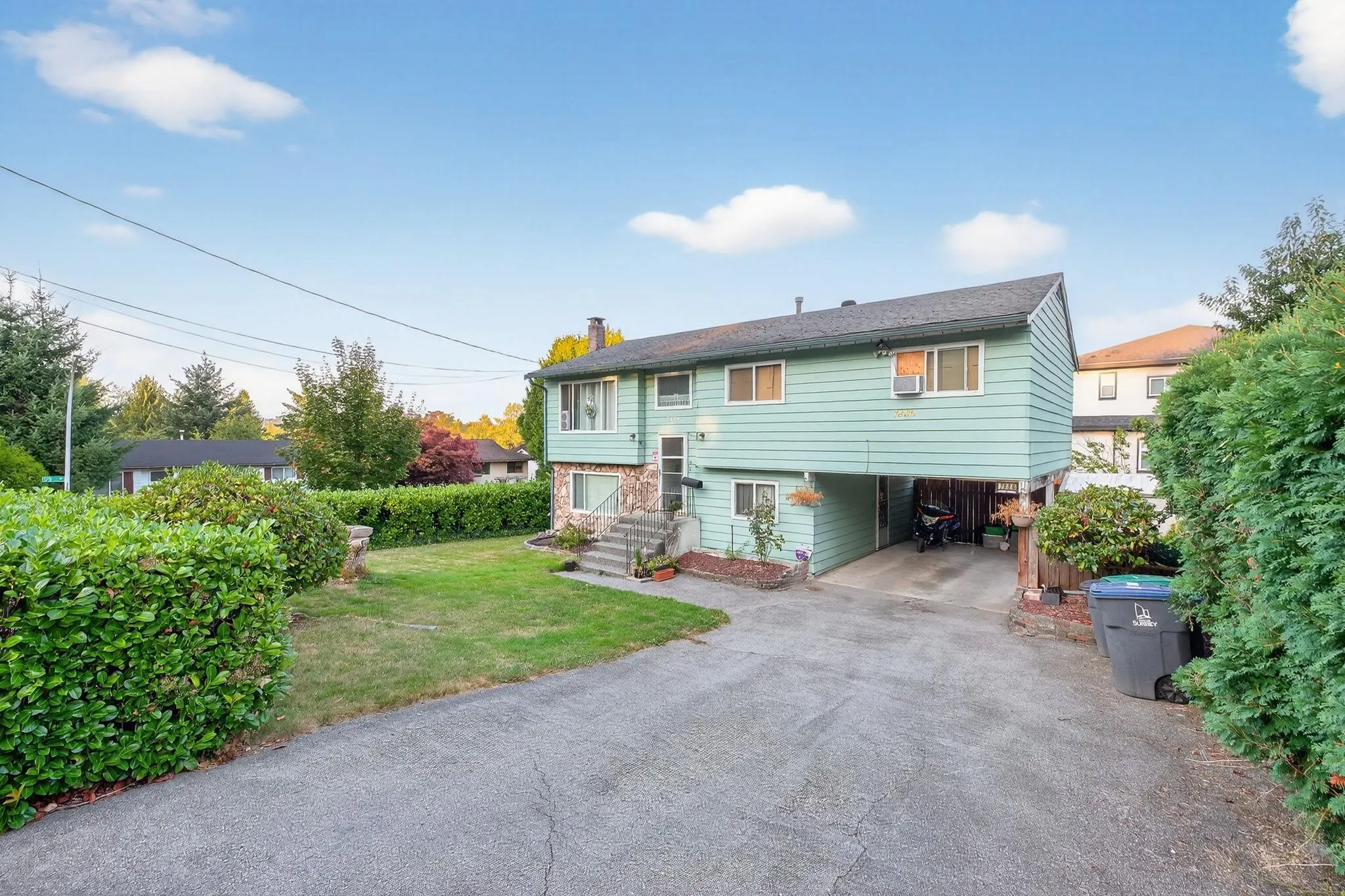 7886 140 Street