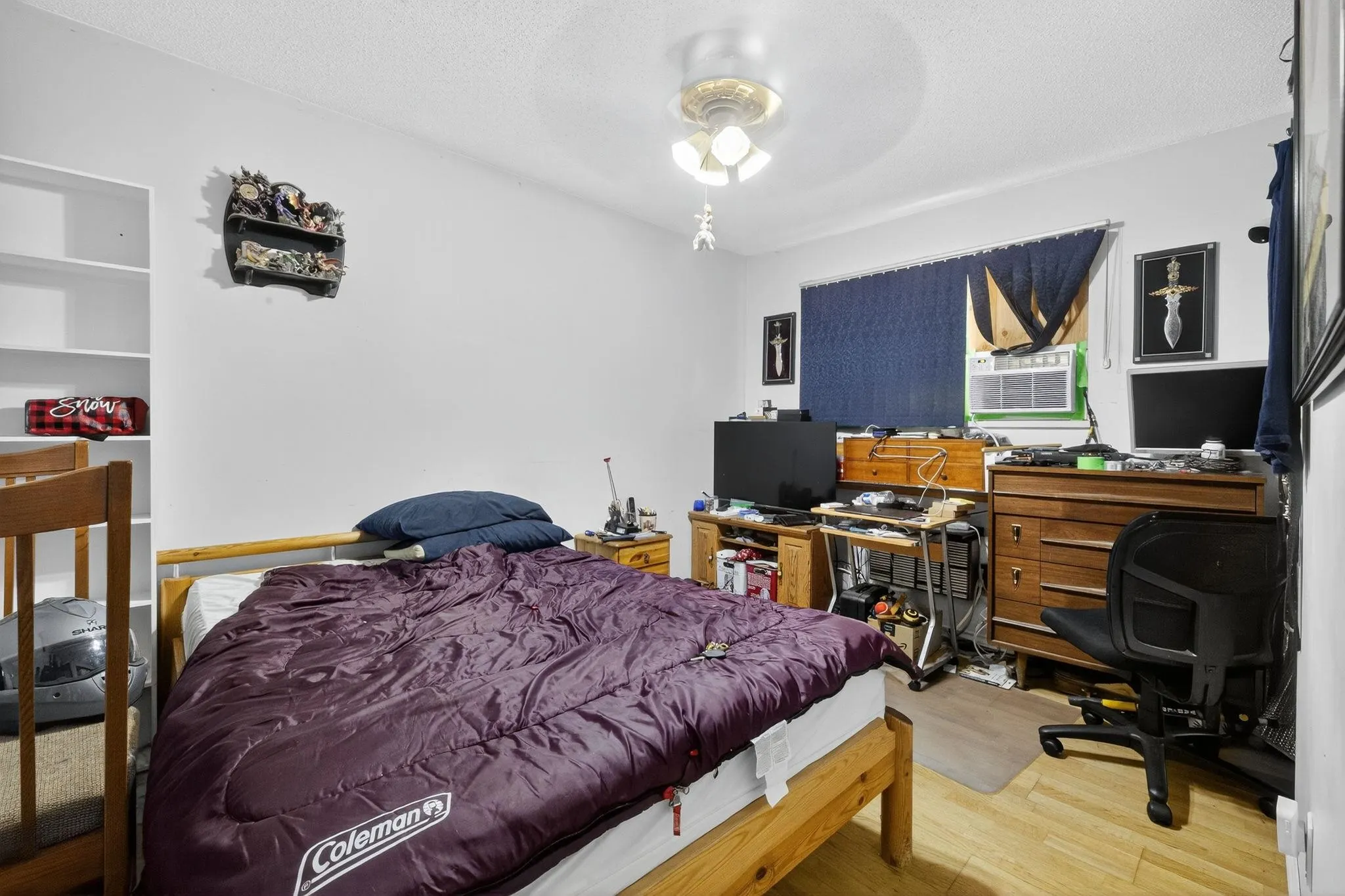 7886 140 Street