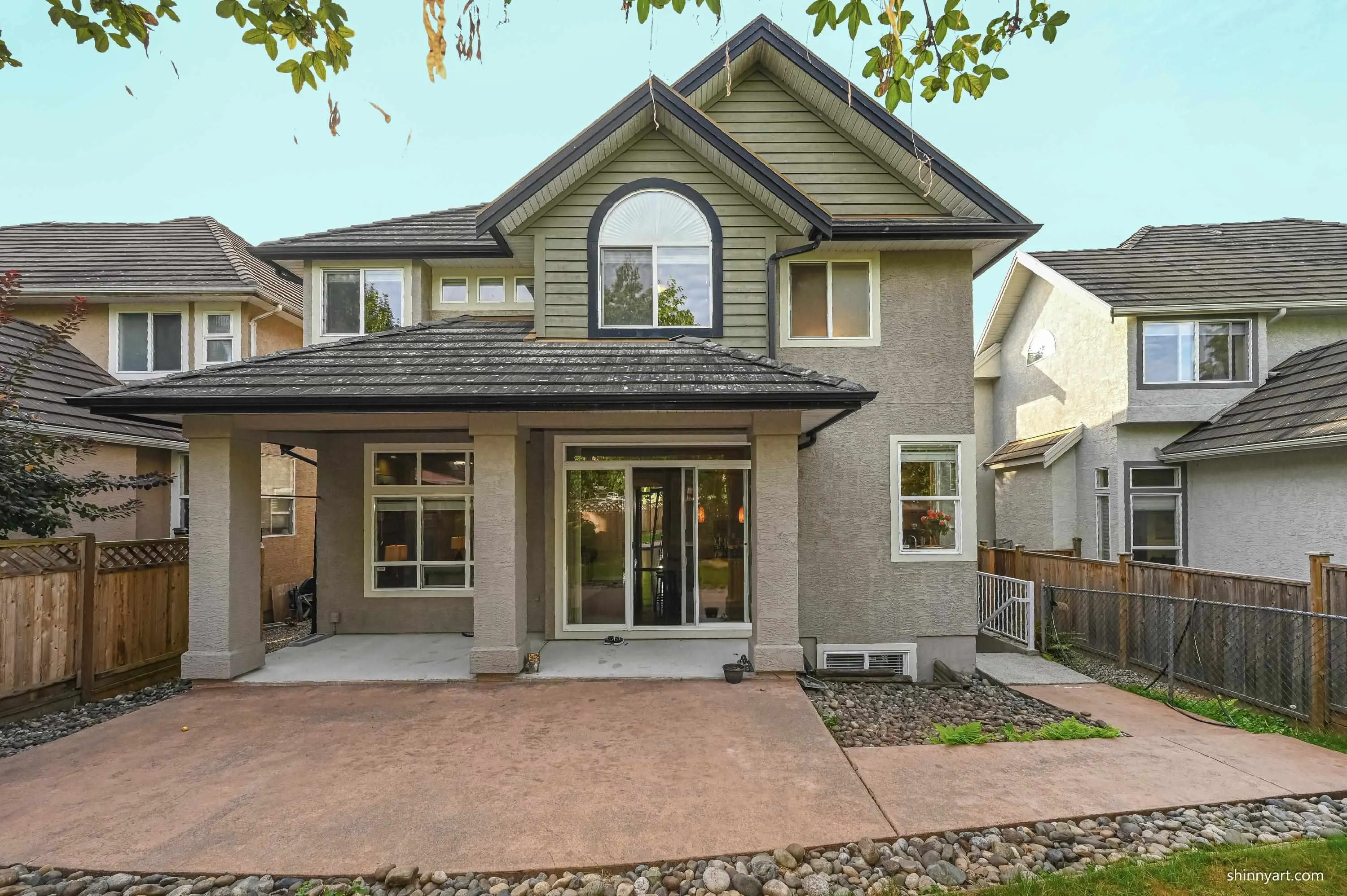 3458 Rosemary Heights Crescent