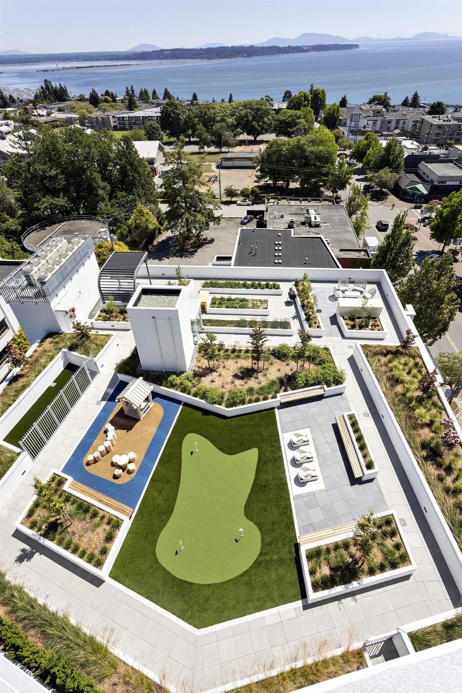 317 1342 Johnston Road