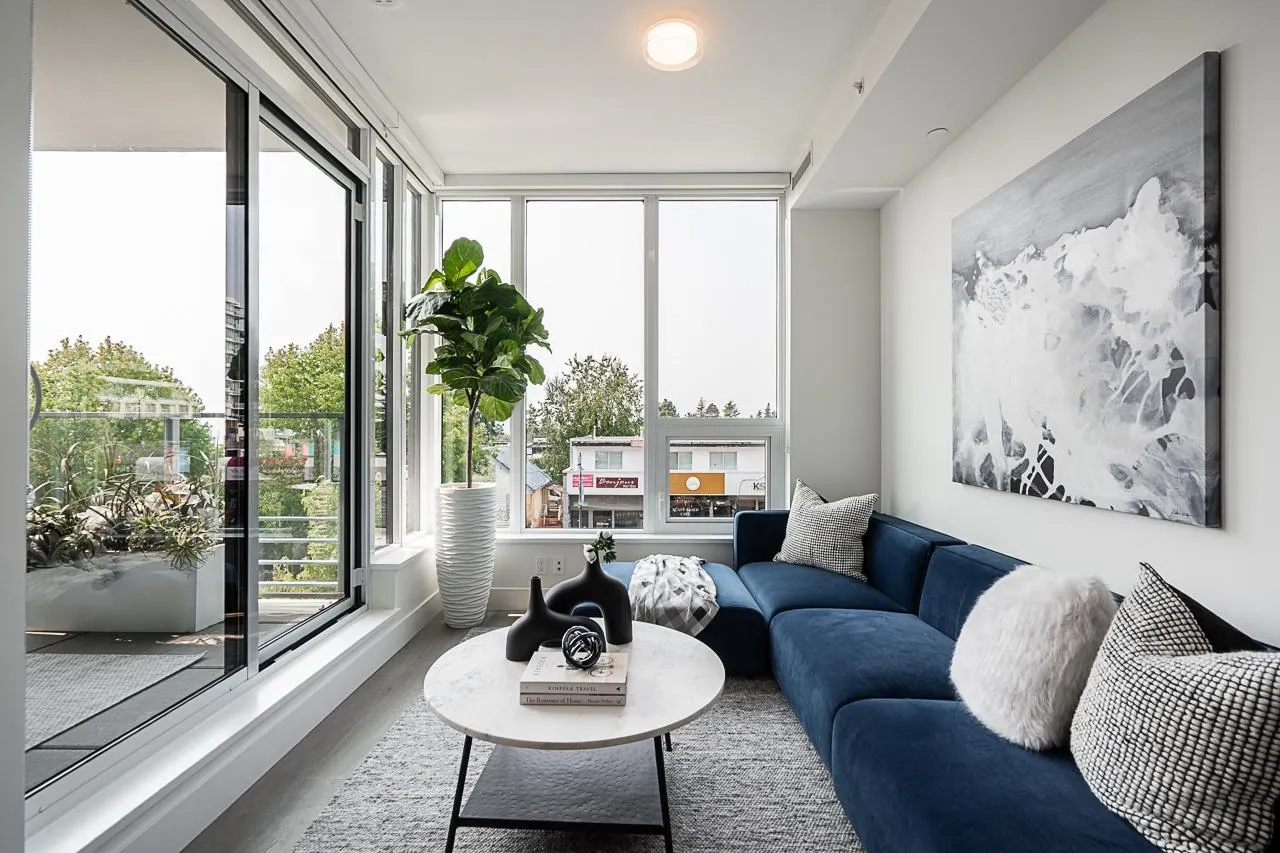 317 1342 Johnston Road