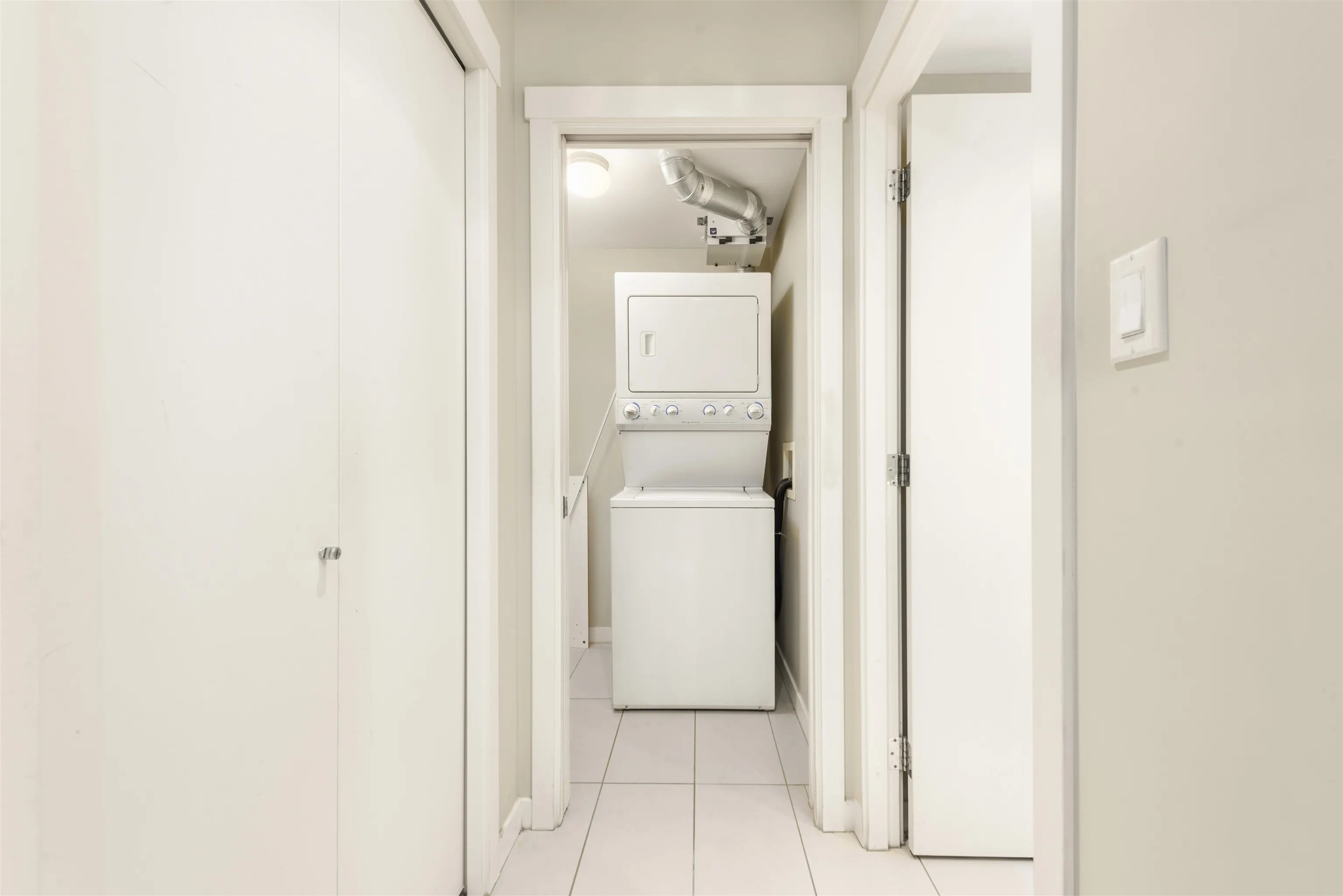 711 5811 No. 3 Road