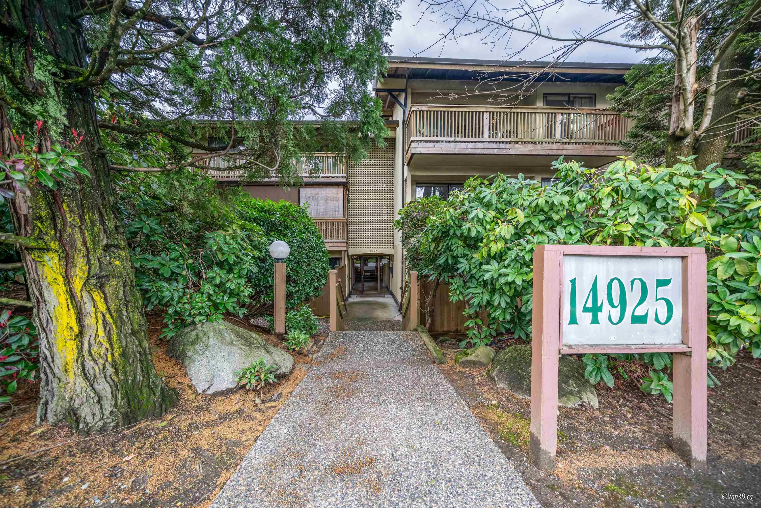 201 14925 100 Avenue