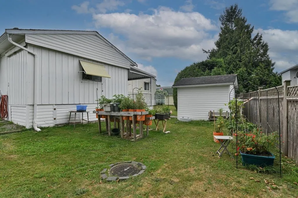 #43 2035 Martens St. Street