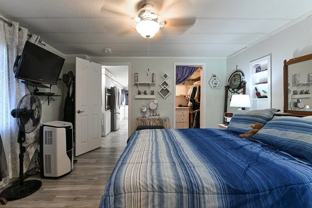 #43 2035 Martens St. Street