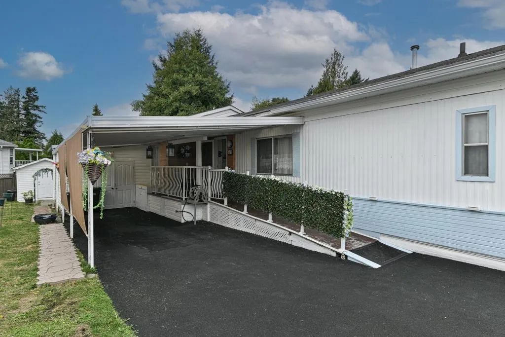 #43 2035 Martens St. Street