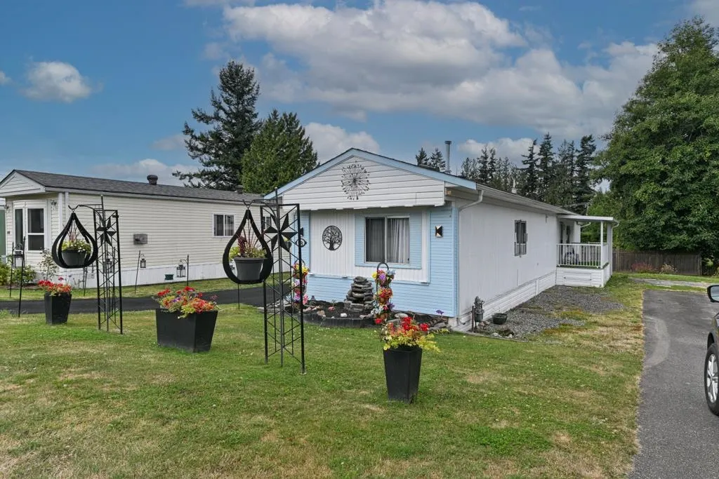 #43 2035 Martens St. Street