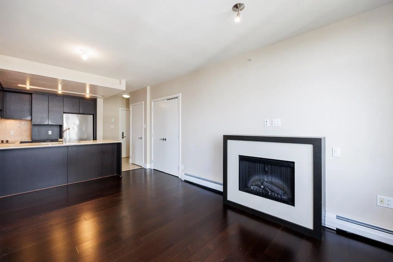 1208 1320 Chesterfield Avenue