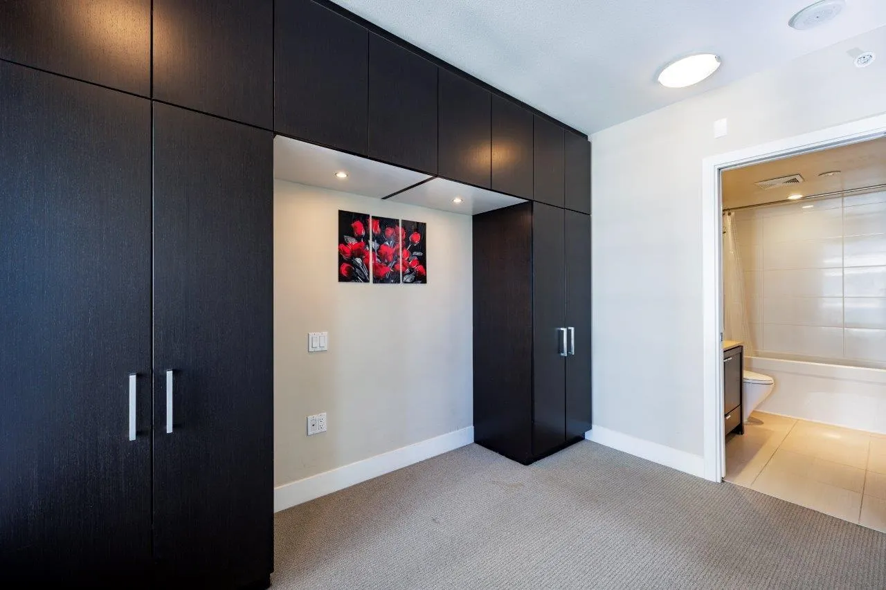 1208 1320 Chesterfield Avenue