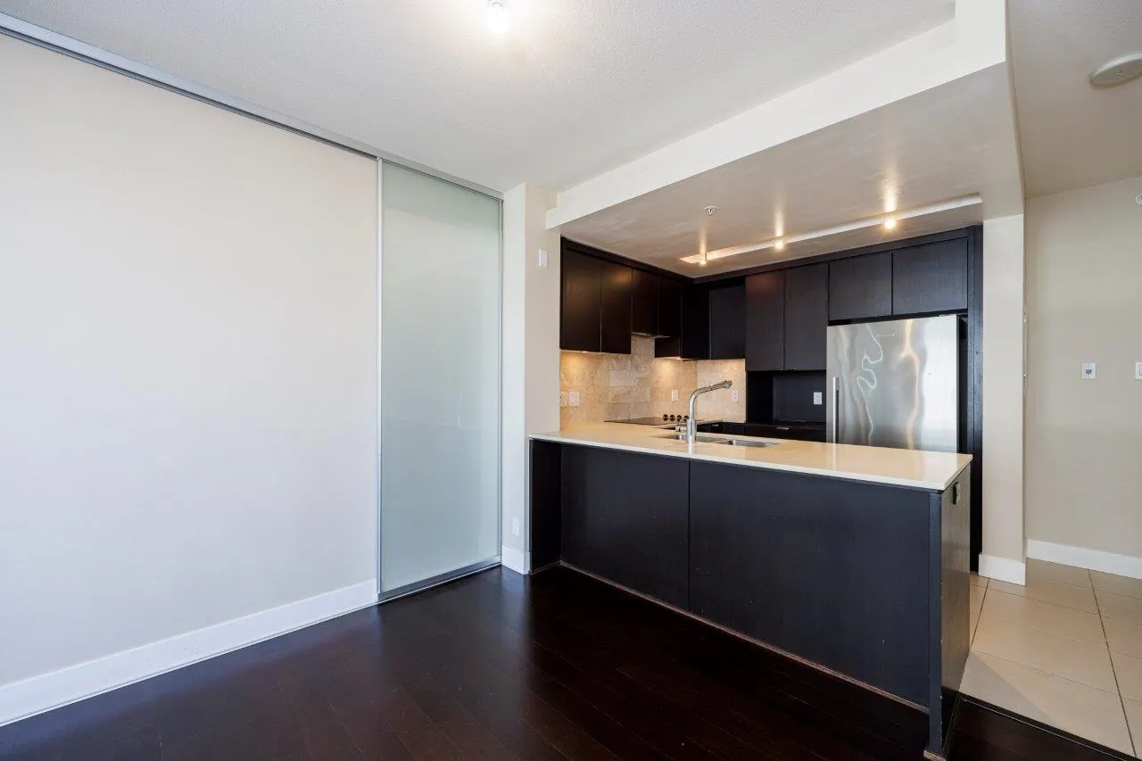 1208 1320 Chesterfield Avenue