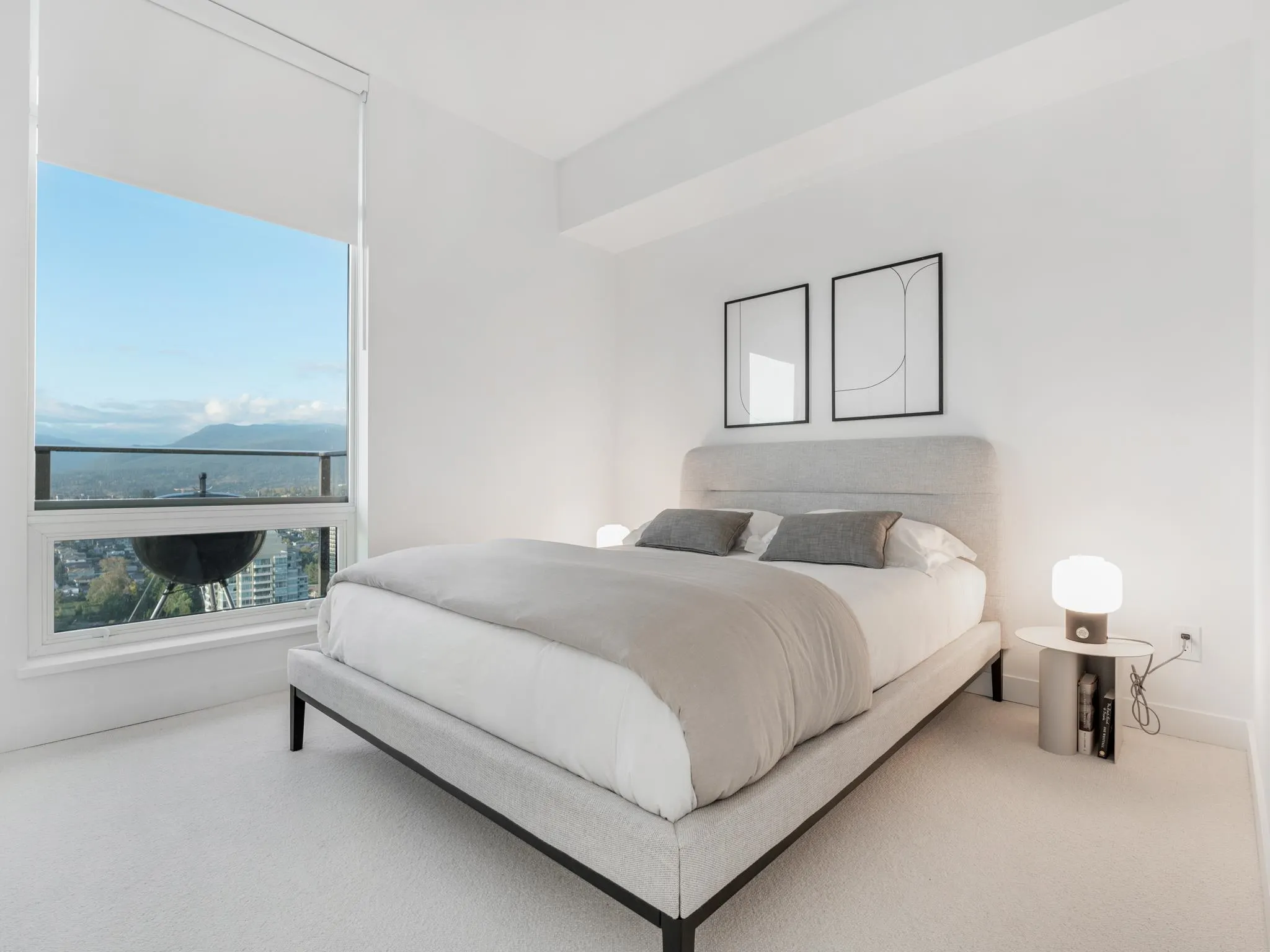 3703 2181 Madison Avenue