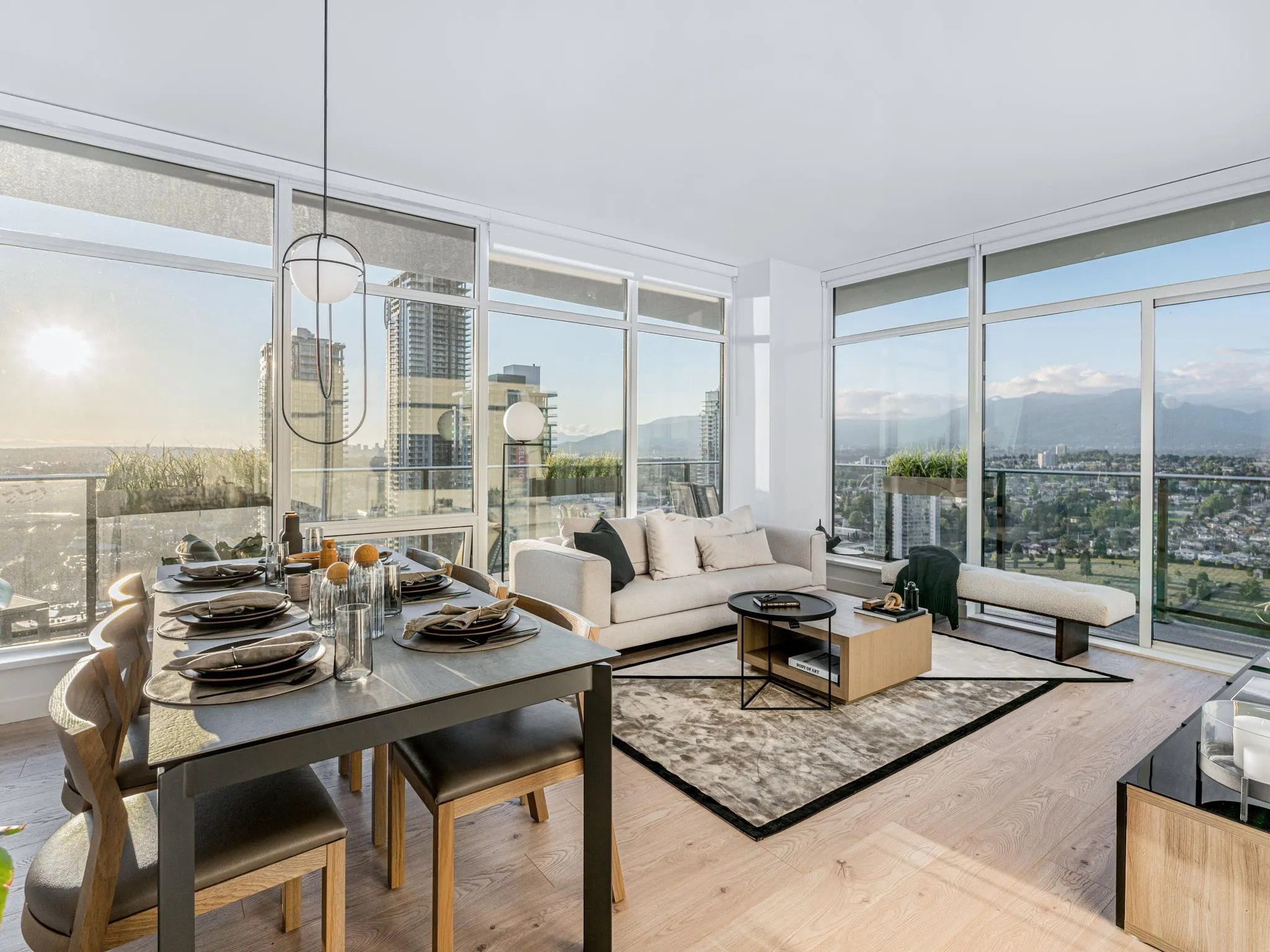 3703 2181 Madison Avenue