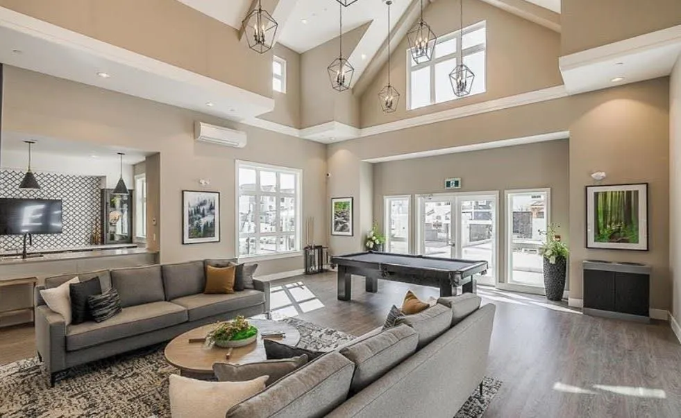 146 8335 Nelson Street