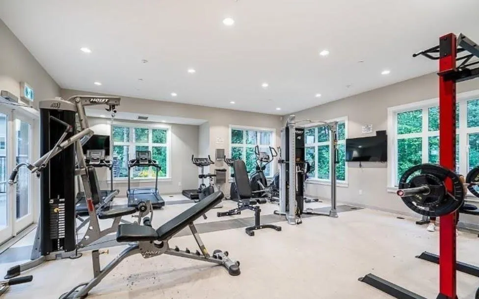 146 8335 Nelson Street