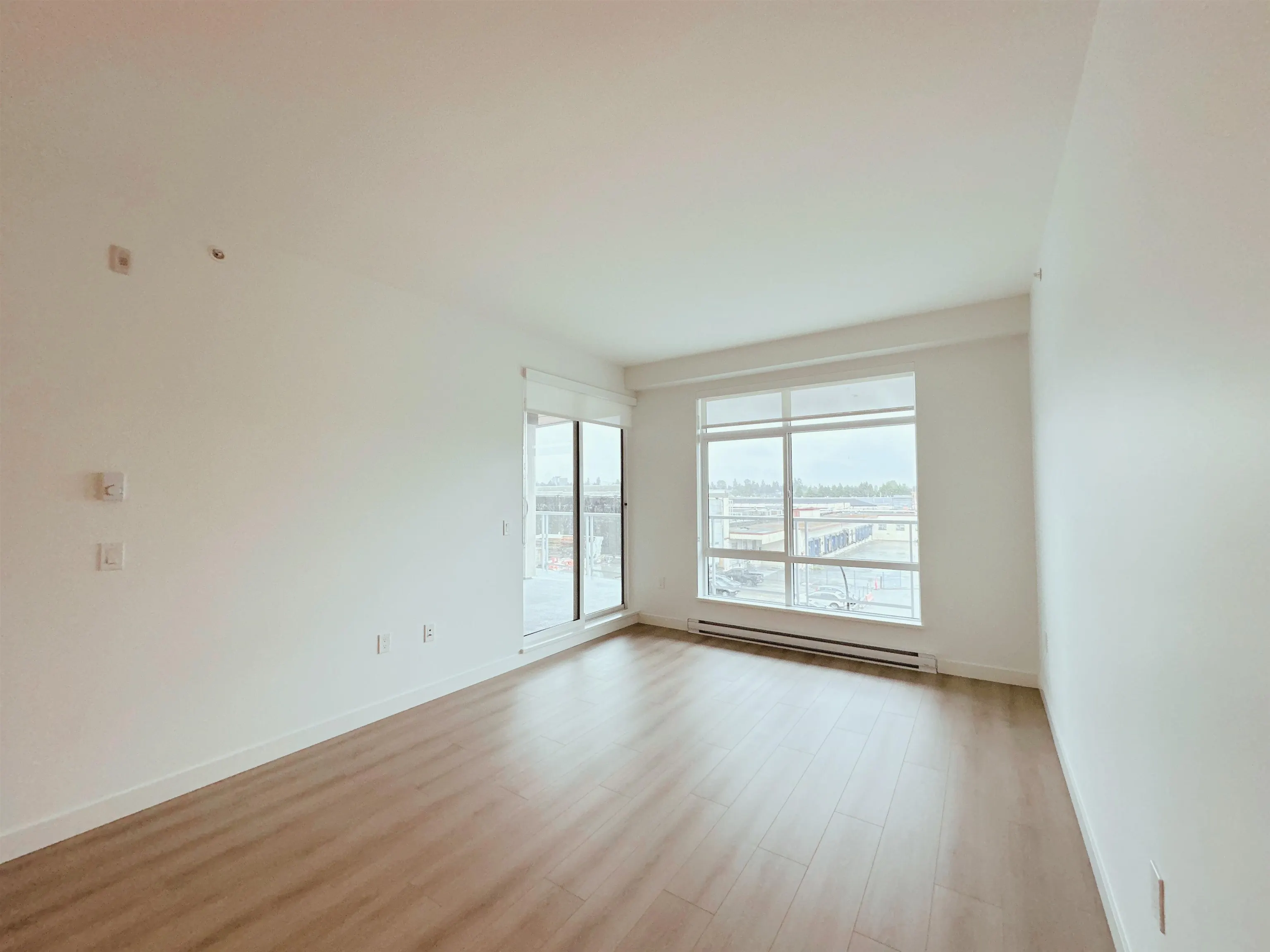 405 7799 17th Street