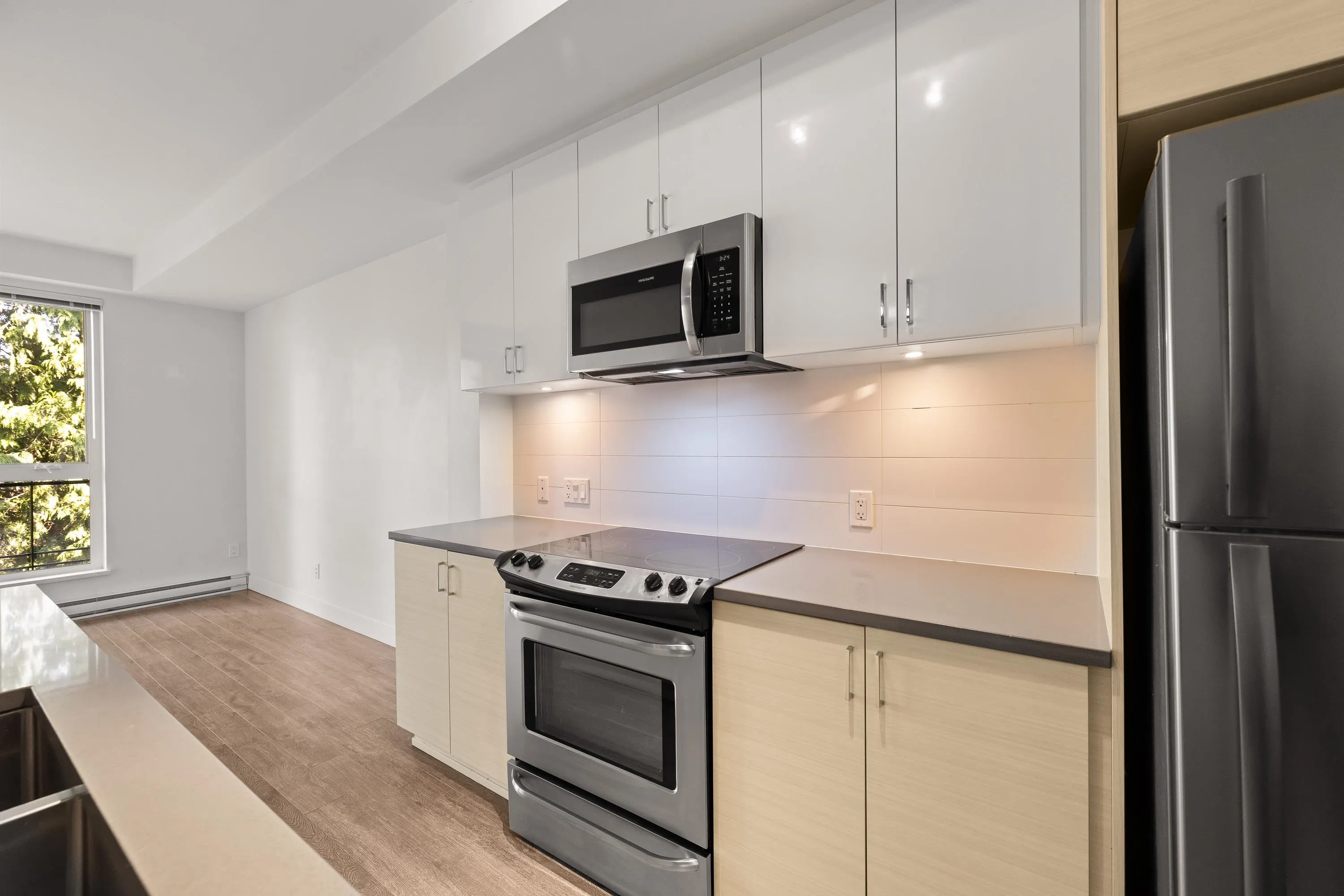 306 13919 Fraser Highway