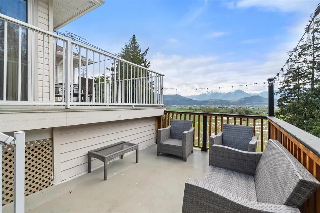47360 Mountain Park Drive