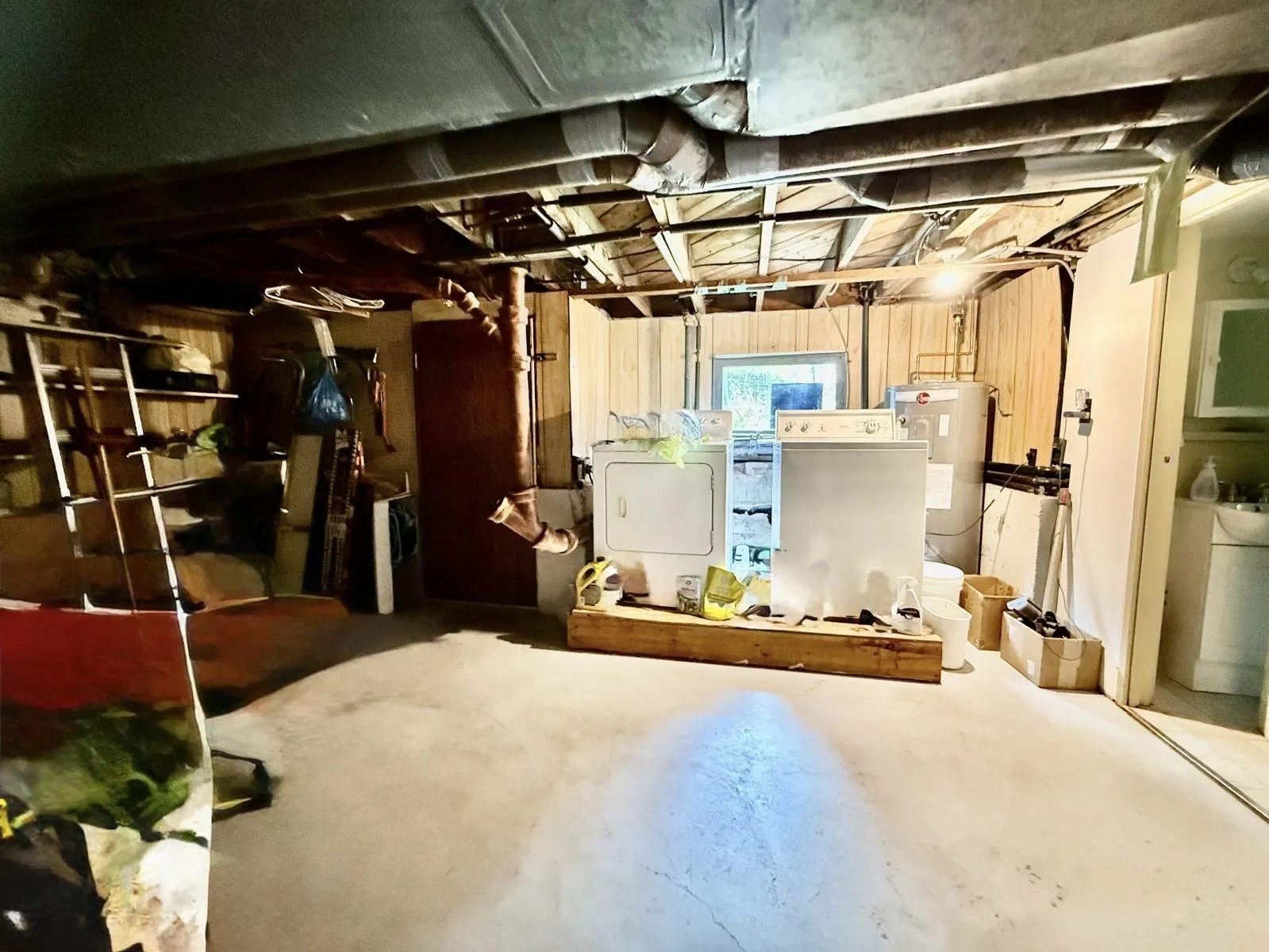 442 W 23rd Street
