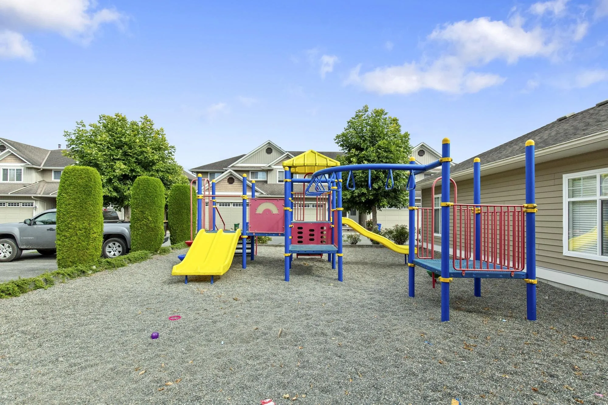 19 32849 Egglestone Avenue