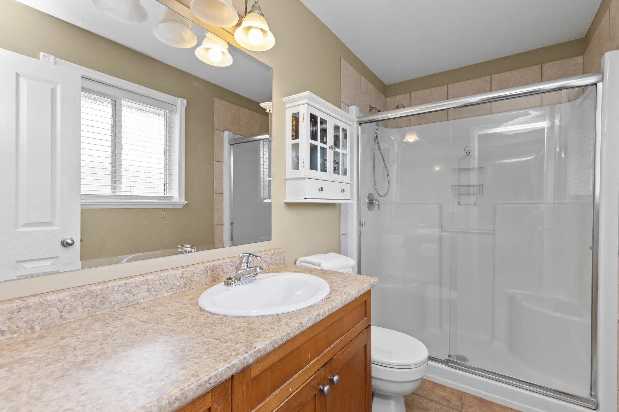 19 32849 Egglestone Avenue