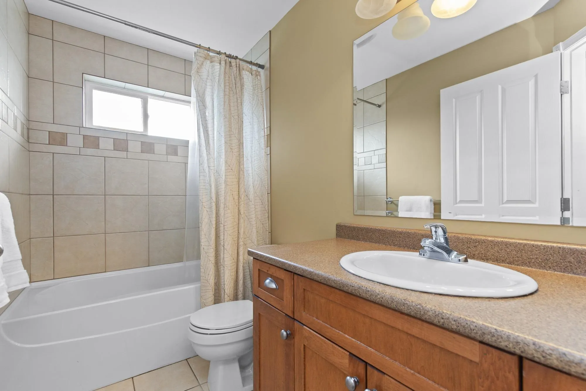 19 32849 Egglestone Avenue