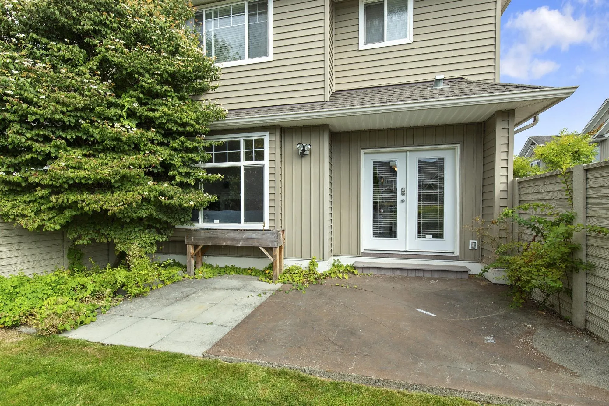 19 32849 Egglestone Avenue